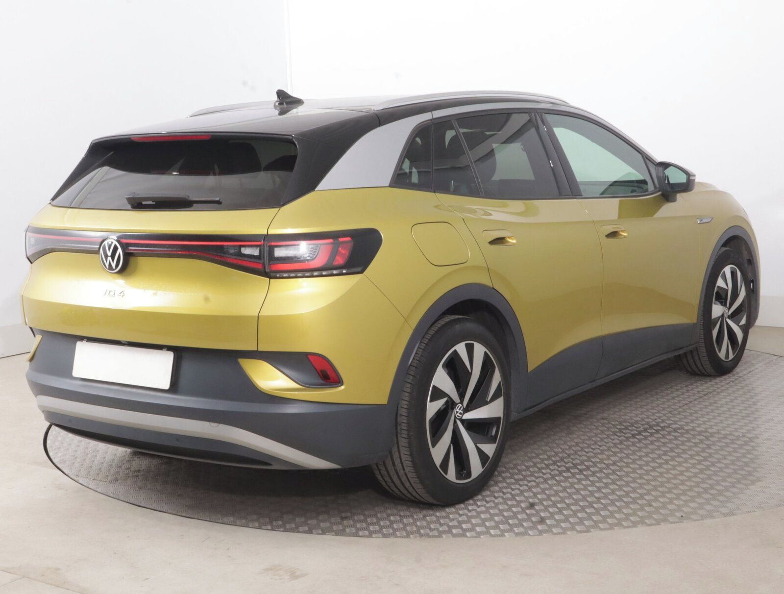 Volkswagen ID.4, Pro Perf. (82 kWh), SoH 87% - fotka 5