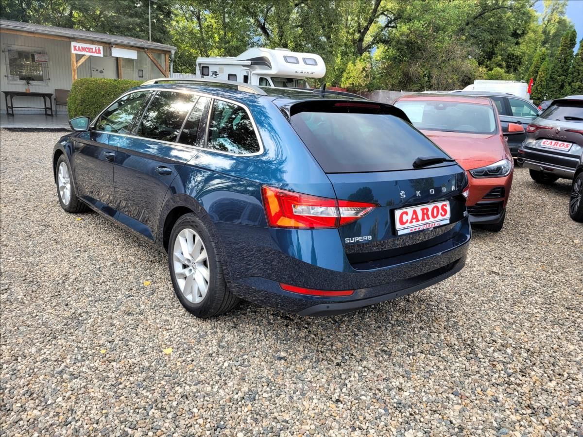 Škoda Superb, 1,4 TSI,PHEV,DSG,LED,NAVI,VÝHŘ - fotka 5