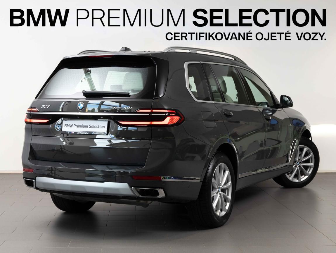 BMW X7, xDrive40i - fotka 5