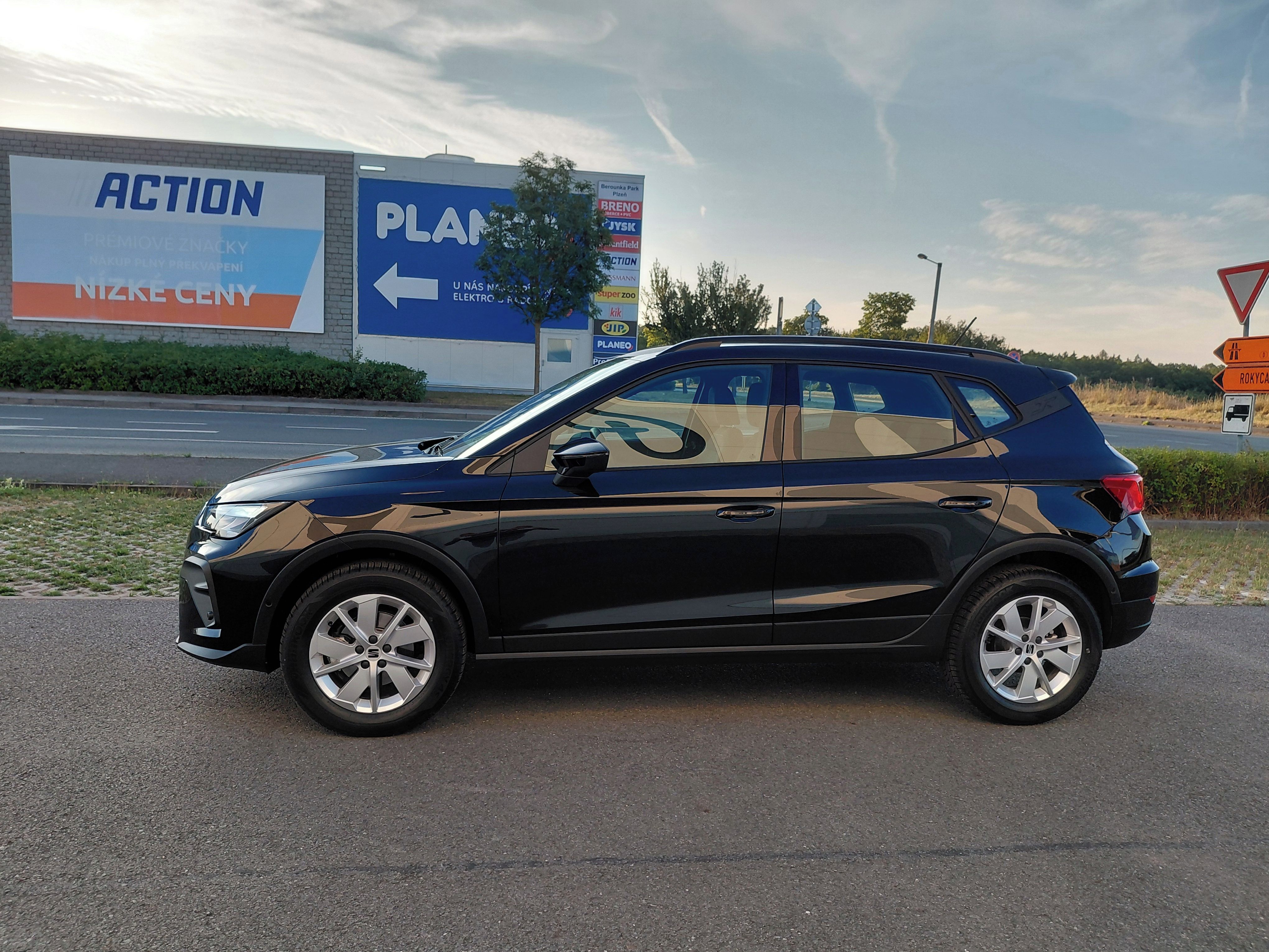 Seat Arona, 1.0TSI 85KW DSG STYLE PLUS TOP - fotka 4