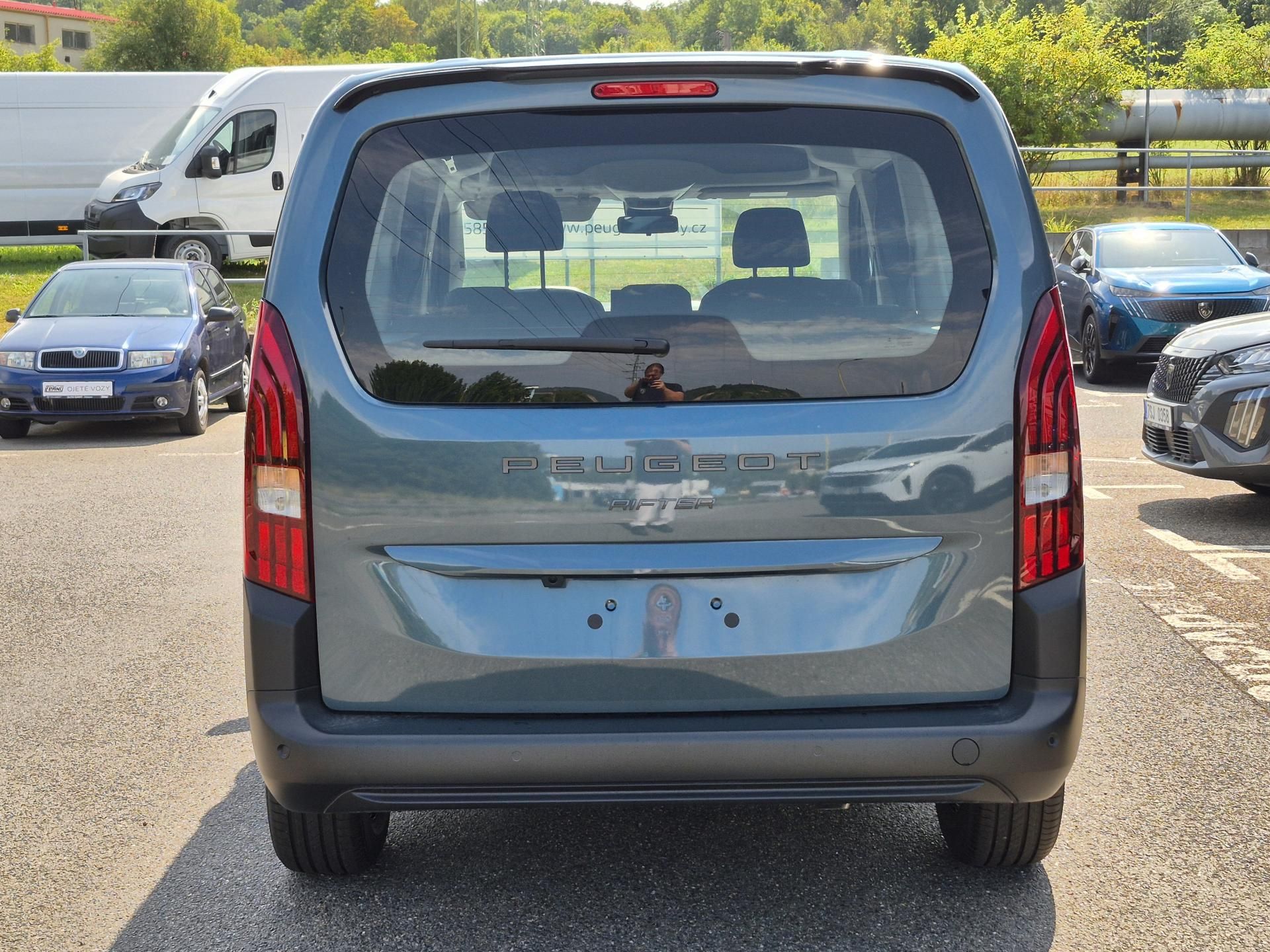 Peugeot Rifter, LONG ALLURE BlueHDi 130k MAN6 - fotka 4