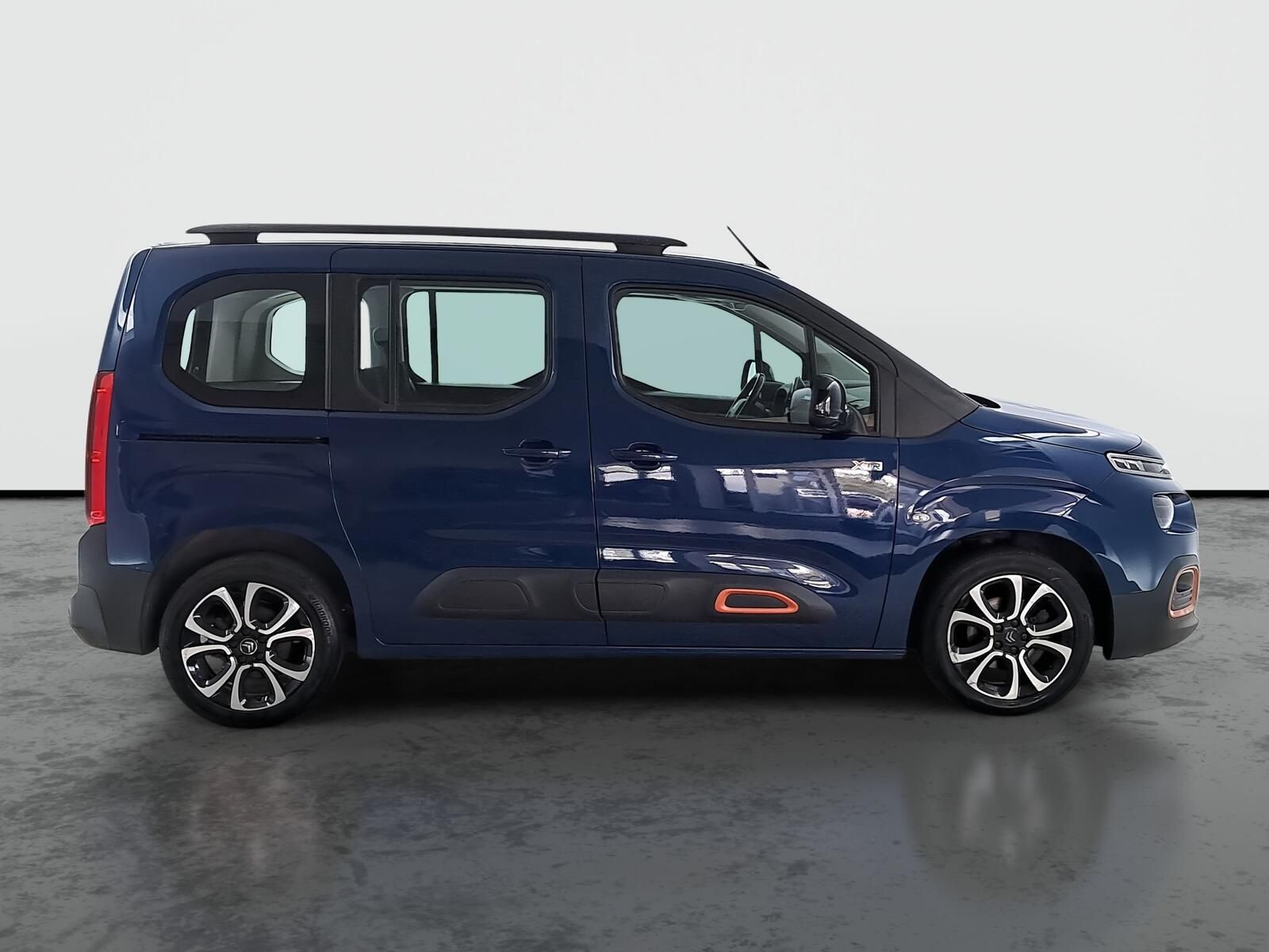 Citroën Berlingo, 1.5 BlueHDi, XTR, 5Míst, Klima - fotka 6
