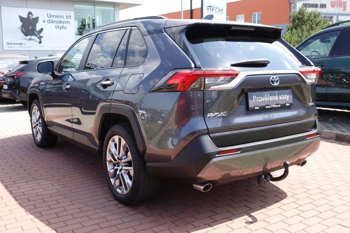 Toyota Rav4, 2.5HSD (4x4) Executive - fotka 6
