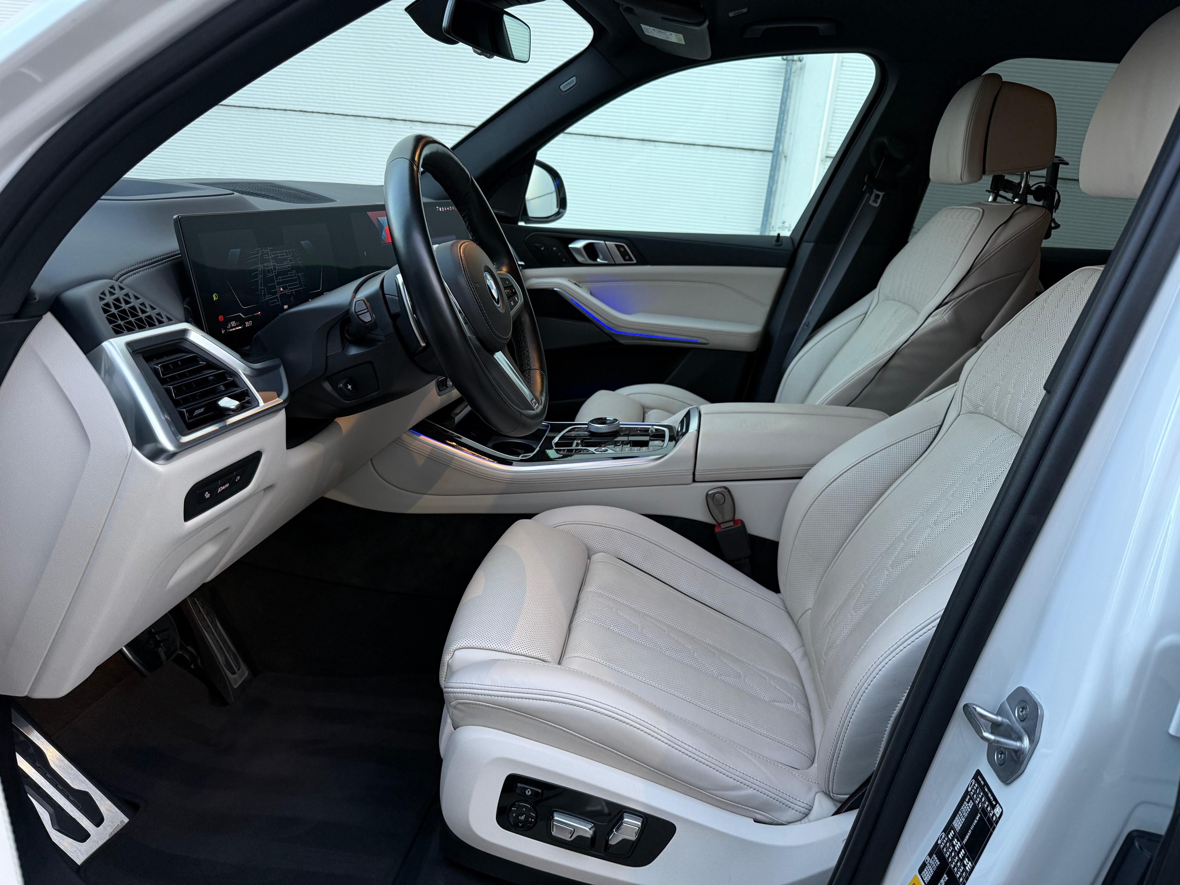 BMW X5, 50e M packet - fotka 6