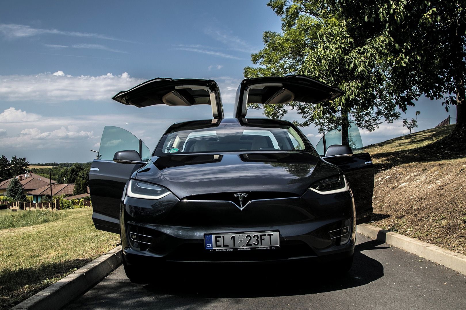 Tesla Model X, 100D, SOH 86 %, MCU2, HW3 - fotka 6