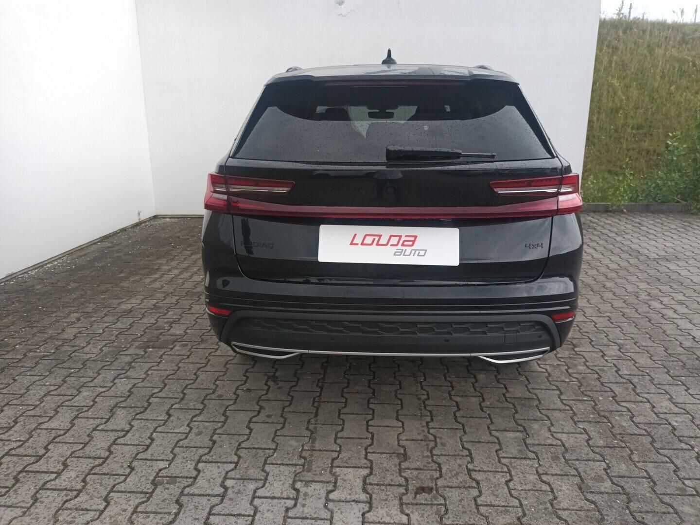 Škoda Kodiaq, Sportline 2.0 TDI 4x4 142 kW - fotka 3