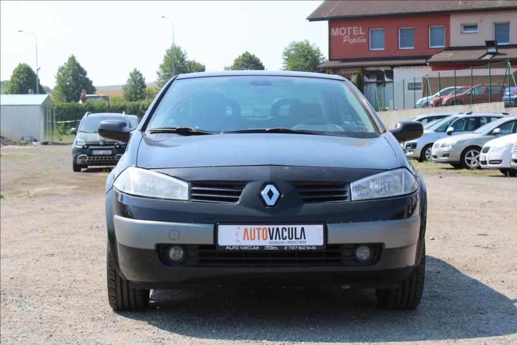 Renault Mégane, 1,6 i  STK 4/2028 - fotka 2