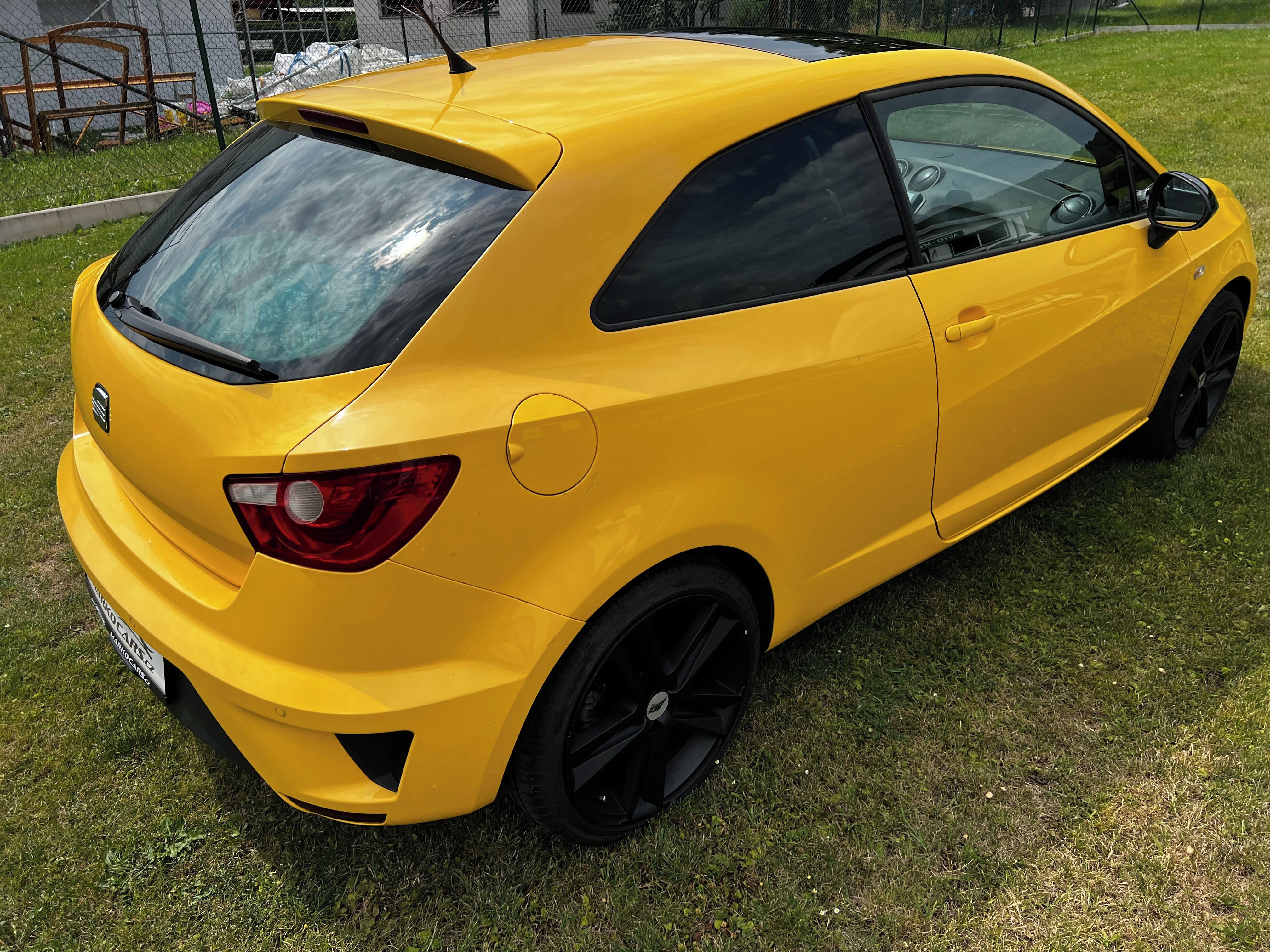 Seat Ibiza, CUPRA  1.4TSi 132KW 2xALU KOLA - fotka 5