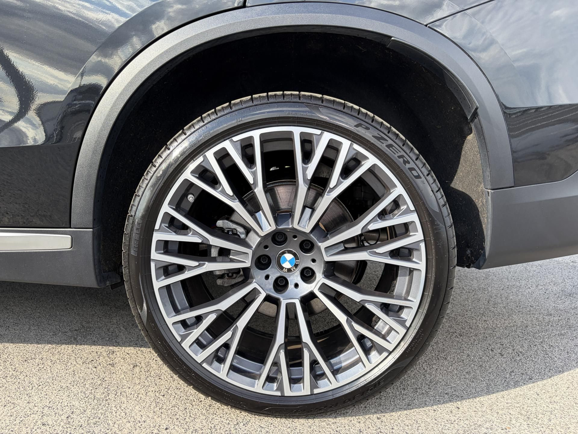 BMW X5, 30d INDIVIDUAL 22" VZDUCH PANO - fotka 4