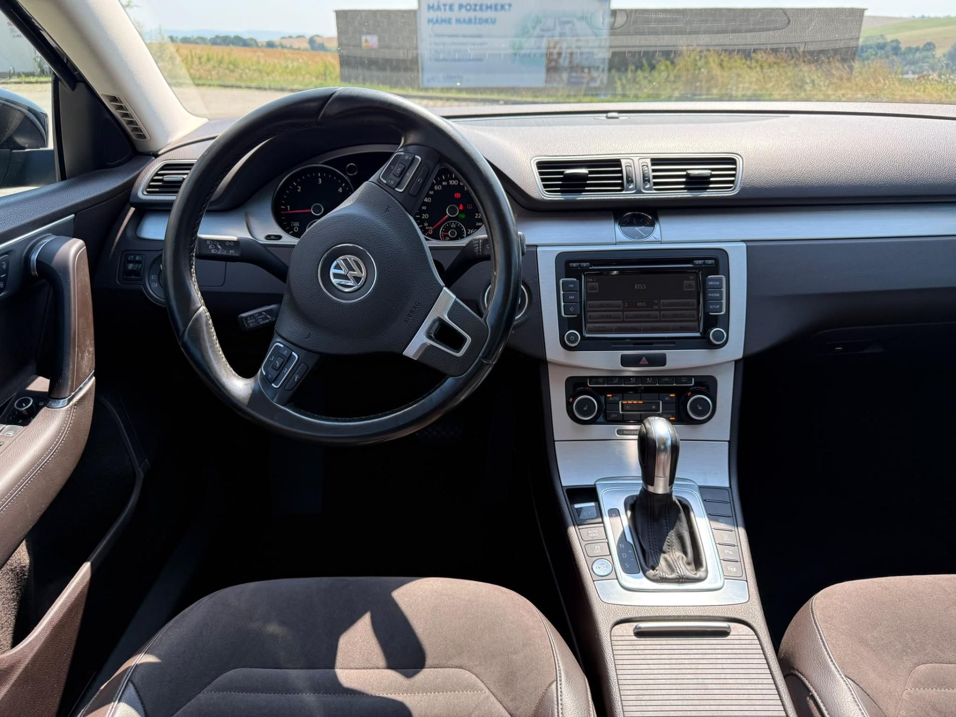 Volkswagen Passat, 2,0 TDI DSG Highline BMT - fotka 6