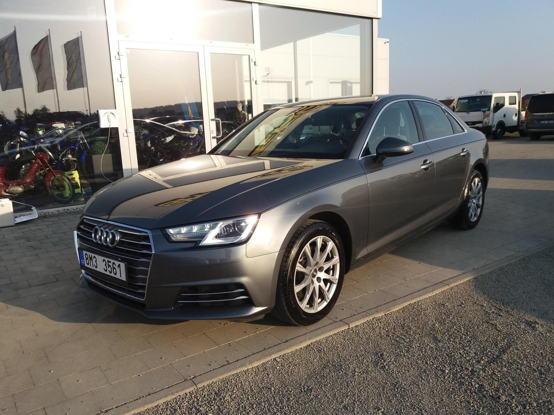 Audi A4, 2.0TFSI,140kW,103tIs-km!!!
