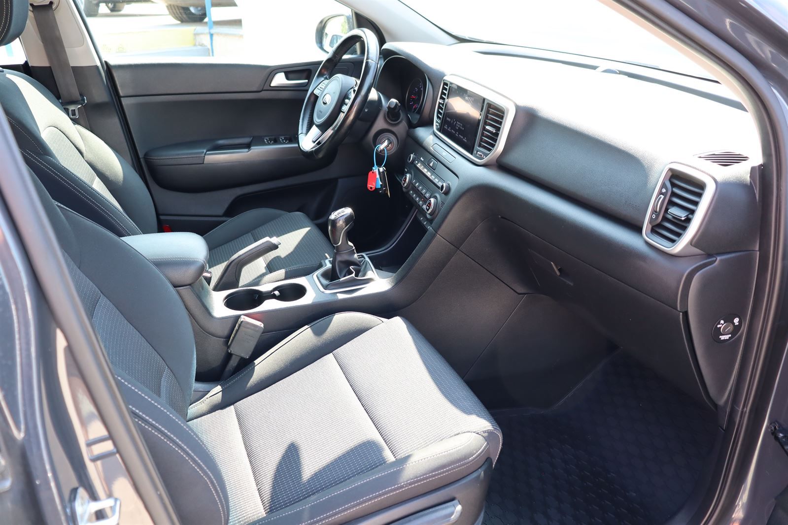 Kia Sportage, 1.6 T-GDi 4x4 Exclusive - fotka 4