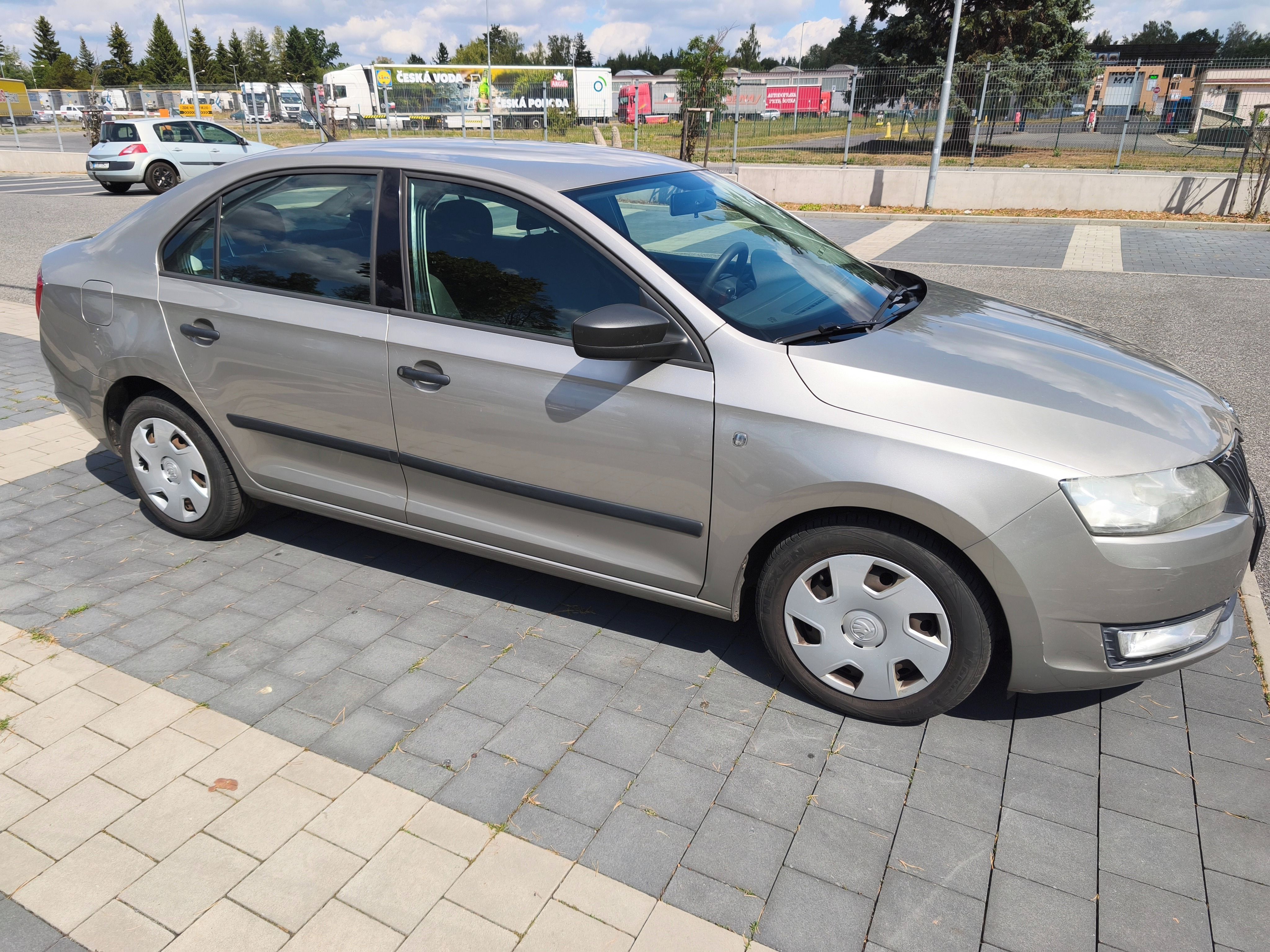 Škoda Rapid, Škoda Rapid,1,2, klima, 2014 - fotka 3
