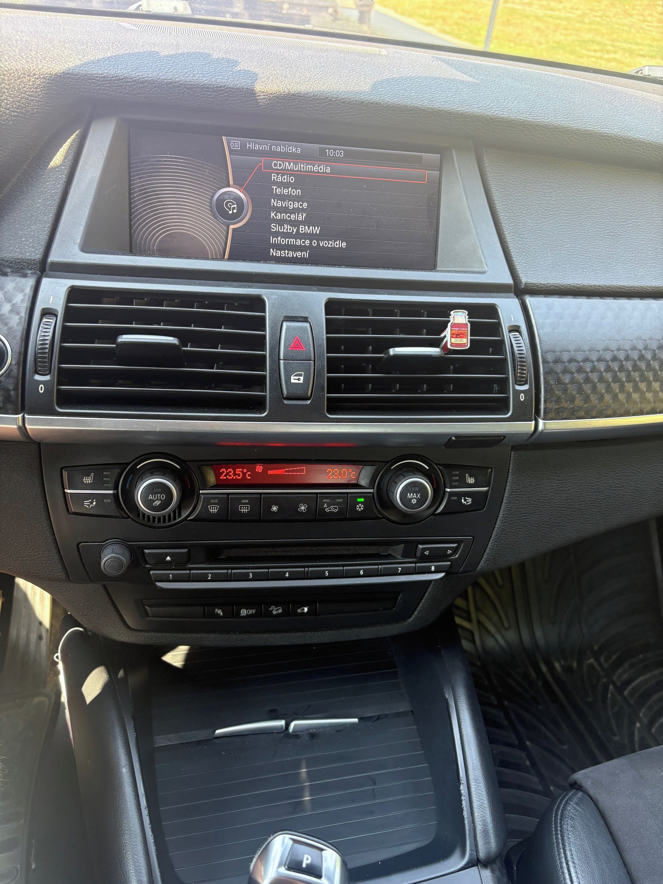 BMW X6 - fotka 6