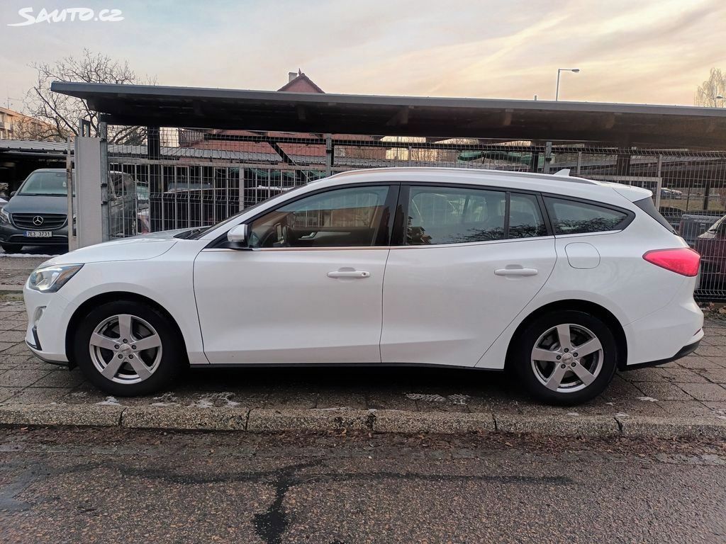 Ford Focus, 1.5TDCI tažné z.126tkm - fotka 3