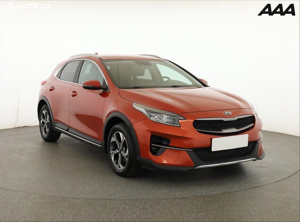 Kia XCee´d, 1.5 T-GDI, Automat, Serv.kniha