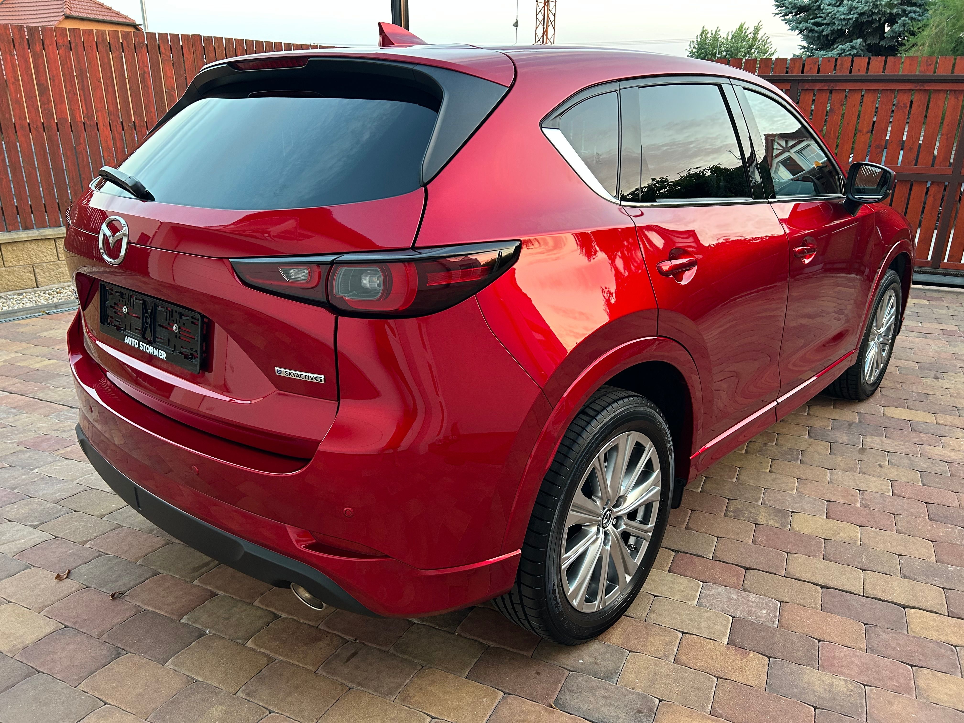 Mazda CX-5, 2.5 e-SKYACTIV-G194 TAKUMI AWD - fotka 5