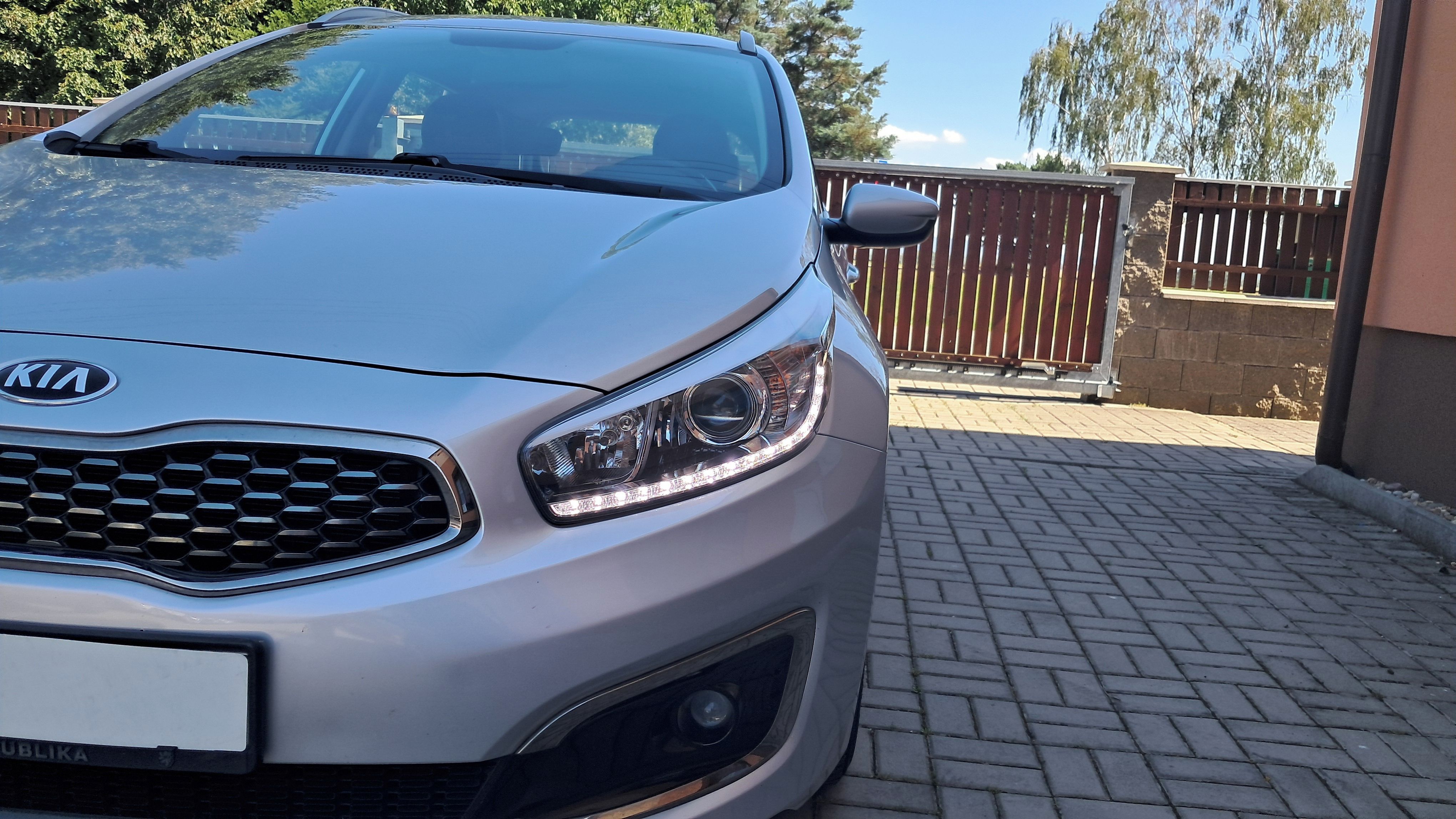 Kia Cee´d, 1.4i / najeto 84 000 km ČR - fotka 5