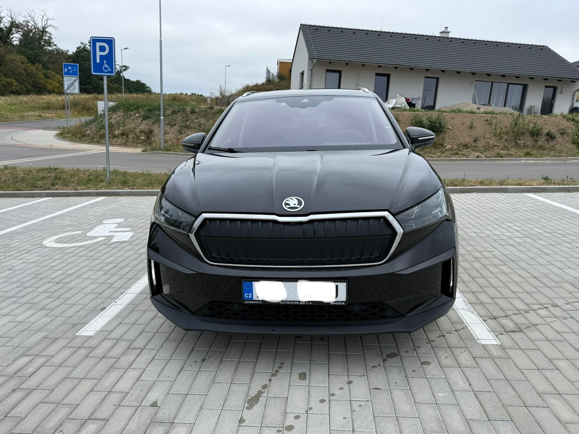 Škoda Enyaq iV, 80x - fotka 2