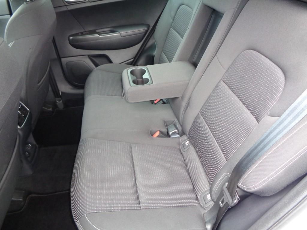 Kia Sportage, 1.6 T- GDI 130 kW  M6F - fotka 4