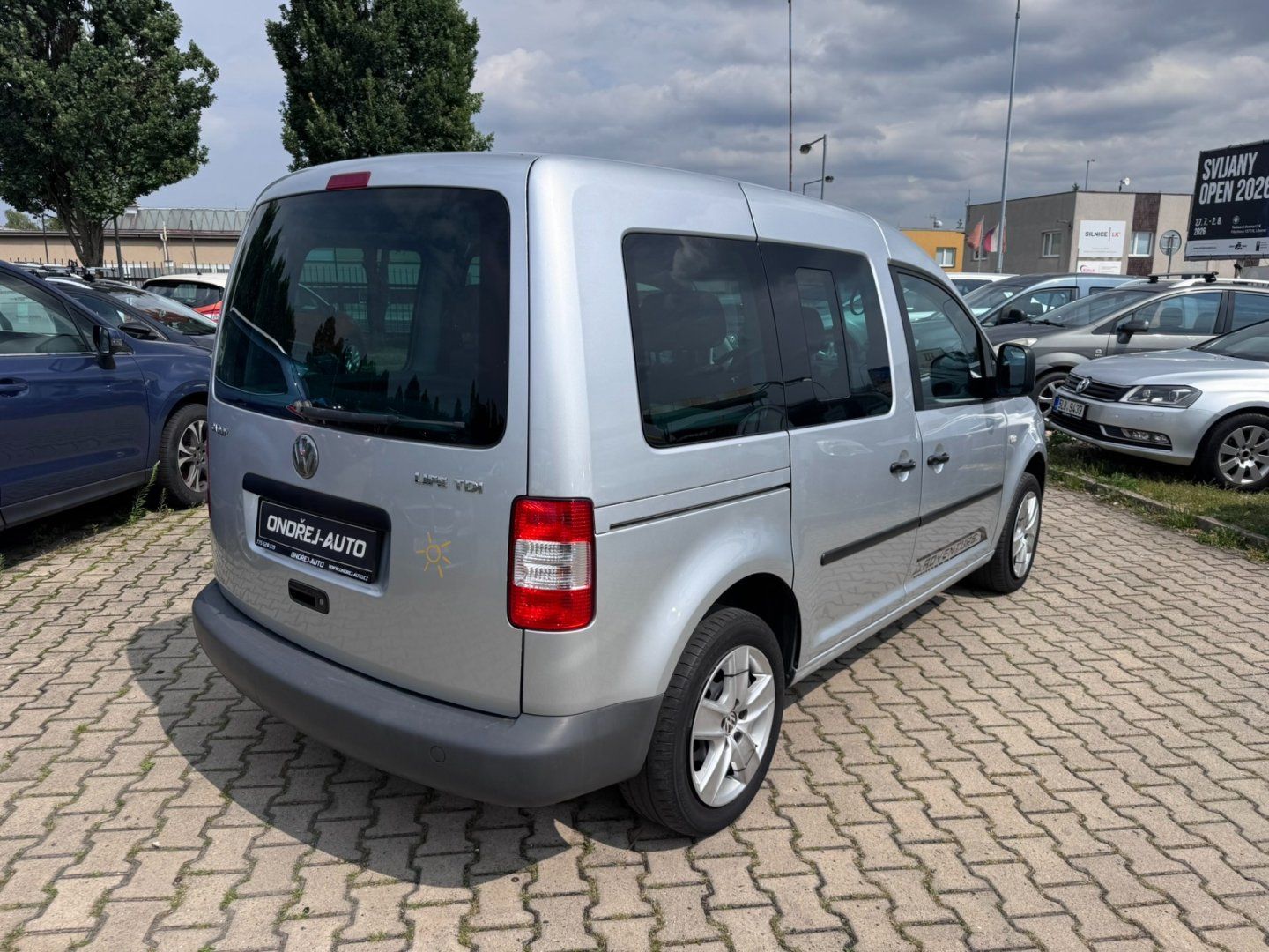 Volkswagen Caddy, 1,9 TDI 77KW 2X ŠOUPAČKY 2.MAJ - fotka 5