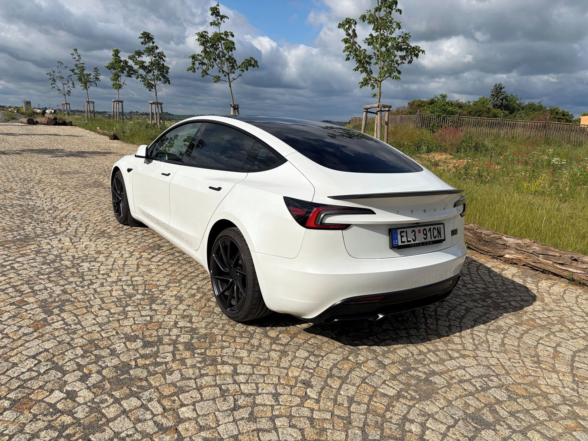 Tesla Model 3, Performance Highland - fotka 3