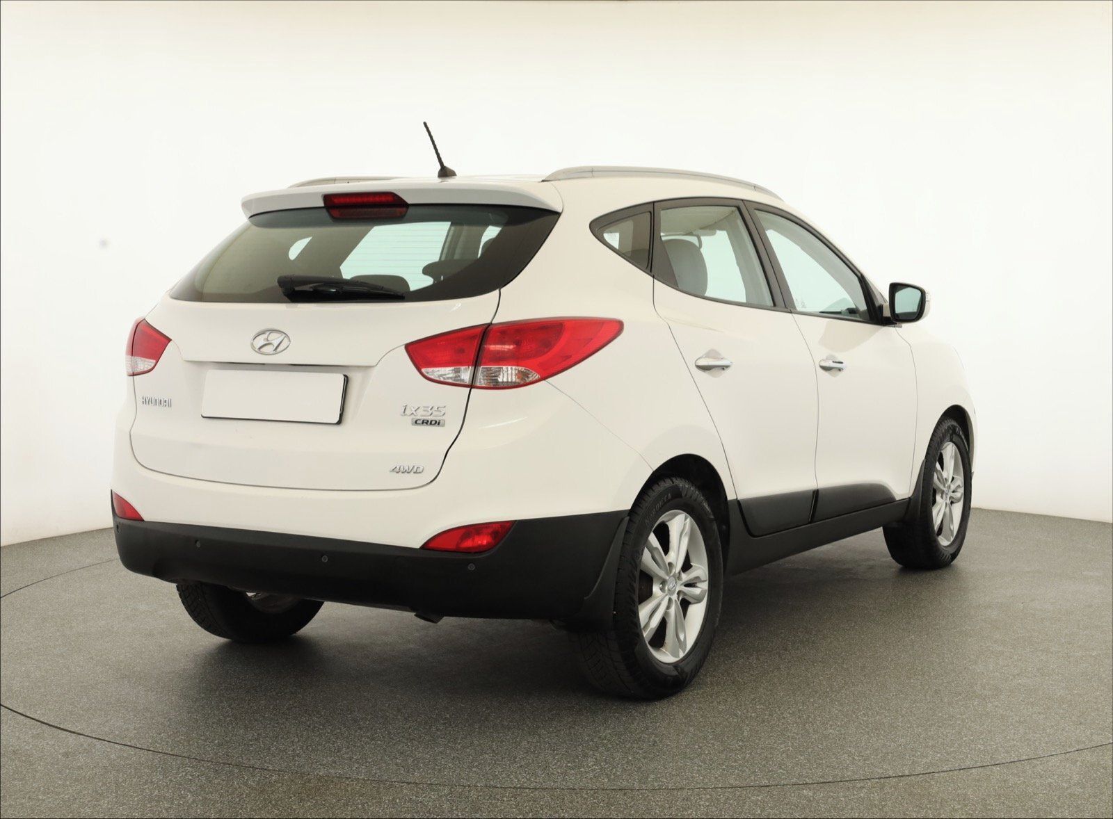 Hyundai ix35, 2.0 CRDi, 4X4, Kožené sedačky - fotka 5