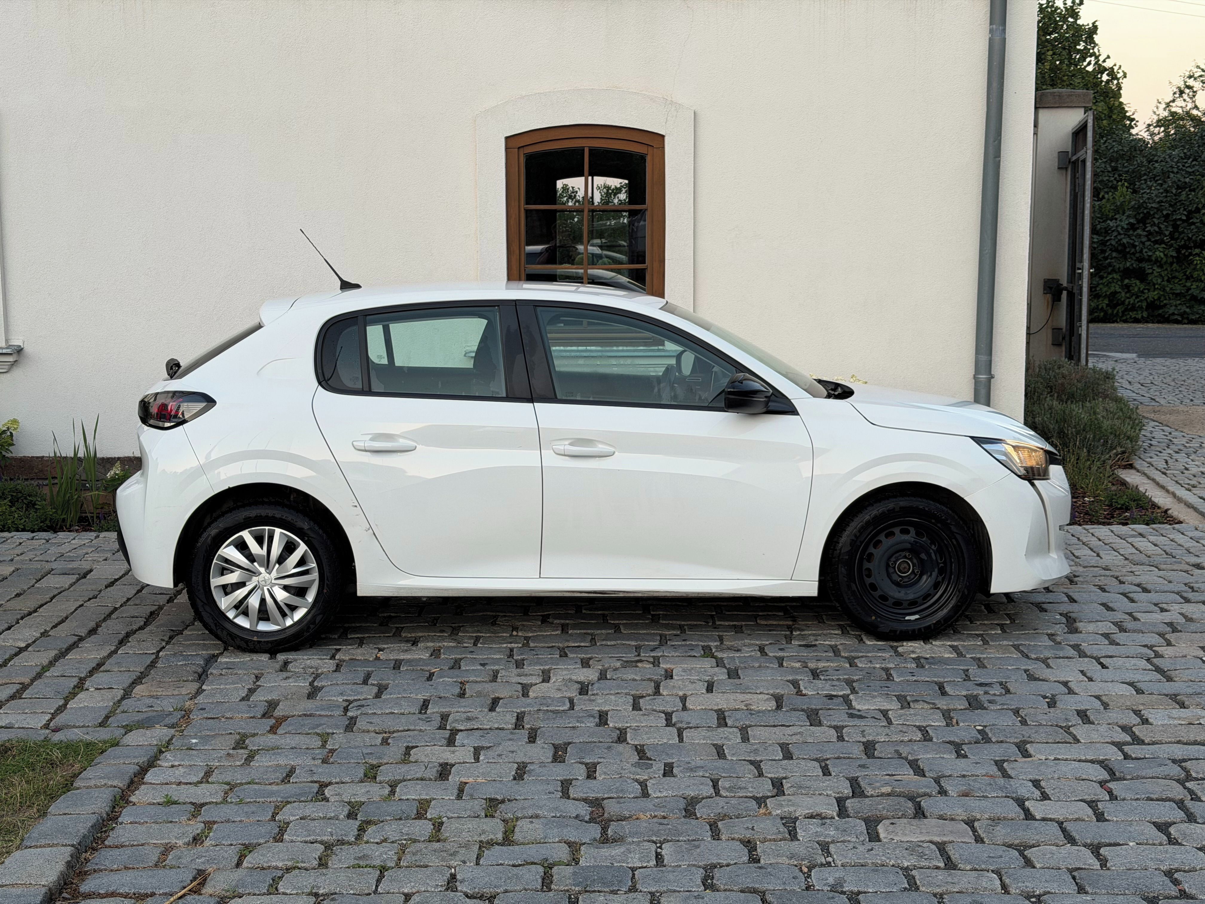 Peugeot 208, Peugeot 208 55kw 2022 - fotka 4