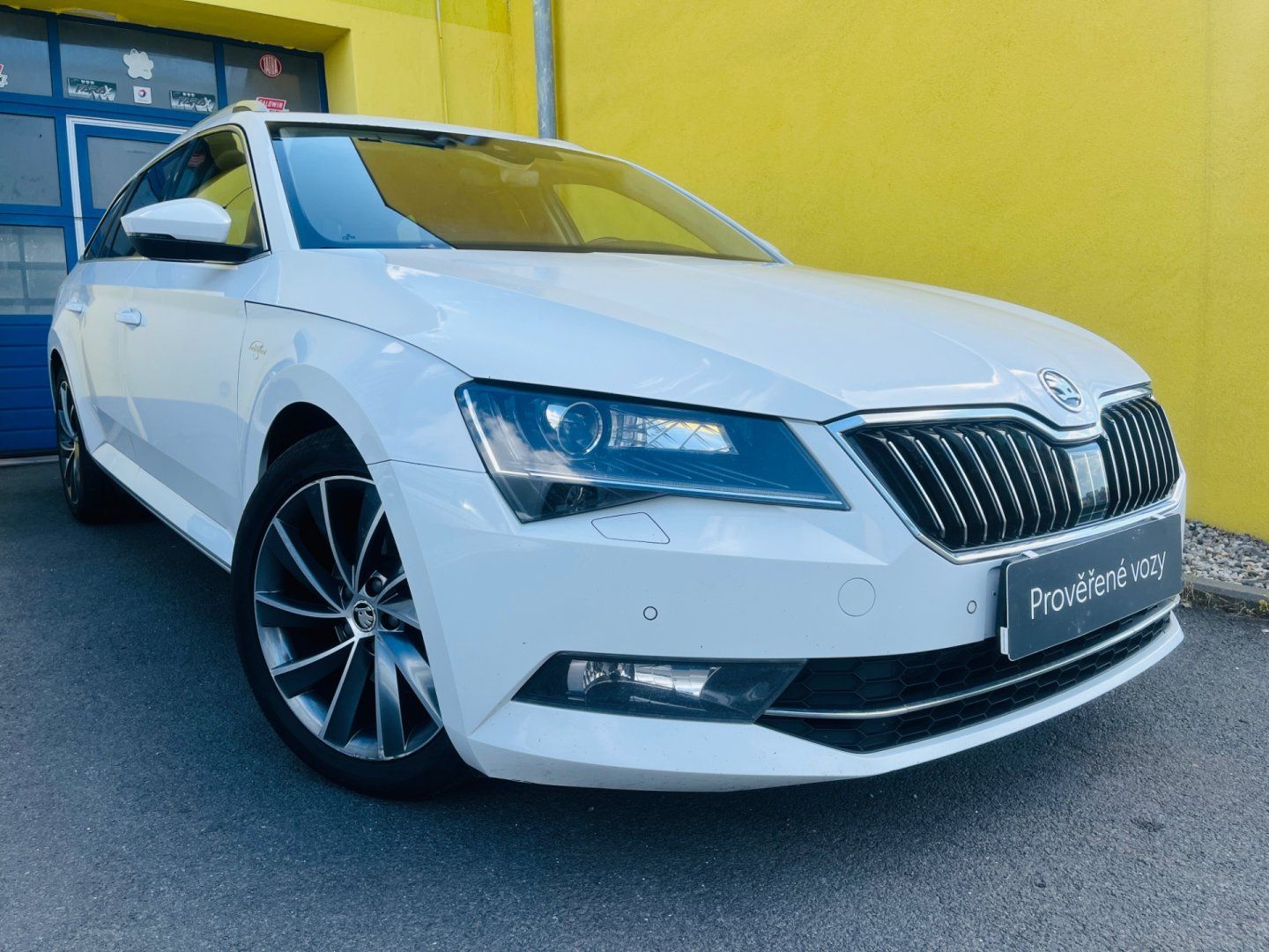 Škoda Superb, 2.0 Tdi 140 kW DSG 4x4 LAURIN