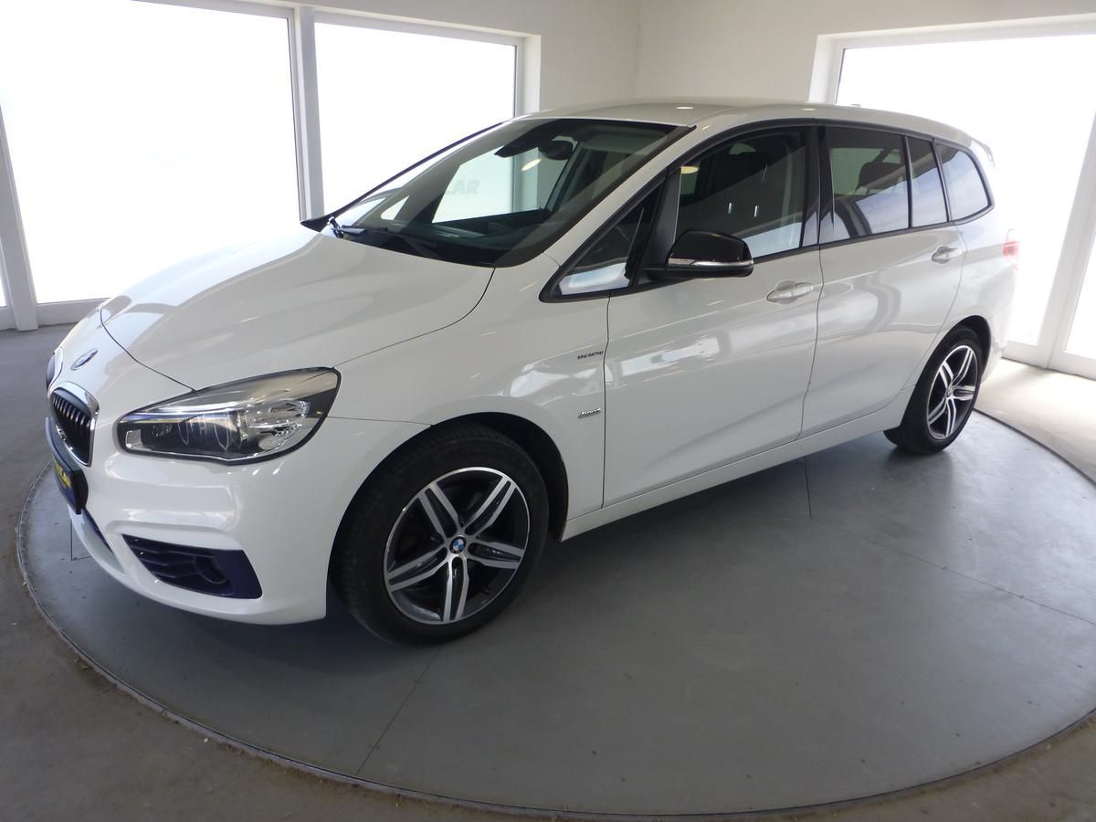 BMW Řada 2, 2,0D*NAVI*ALU*VYHŘ.SED*M.PAKET