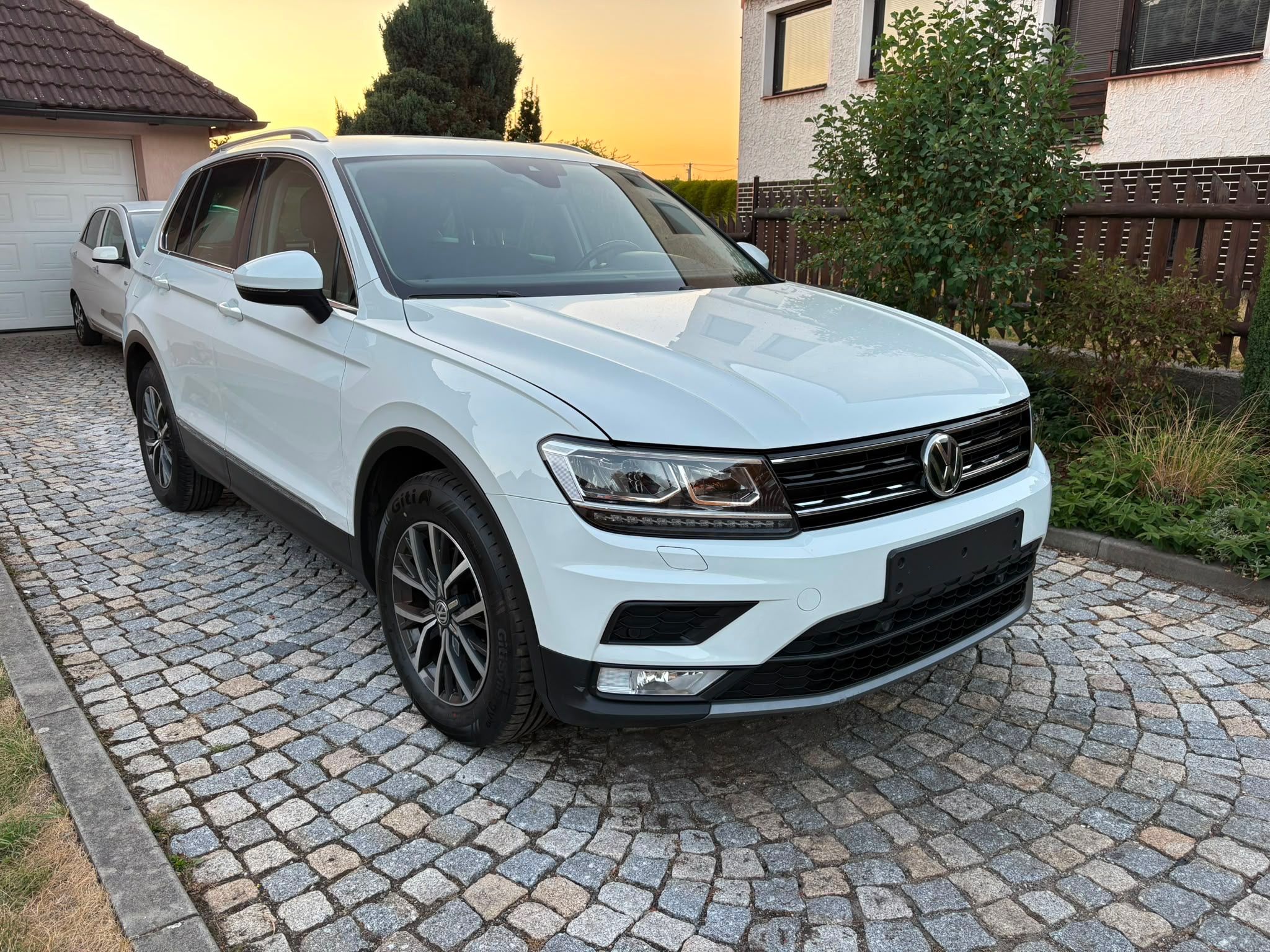 Volkswagen Tiguan, 1,4 TSI 110KW Comfortline - fotka 3
