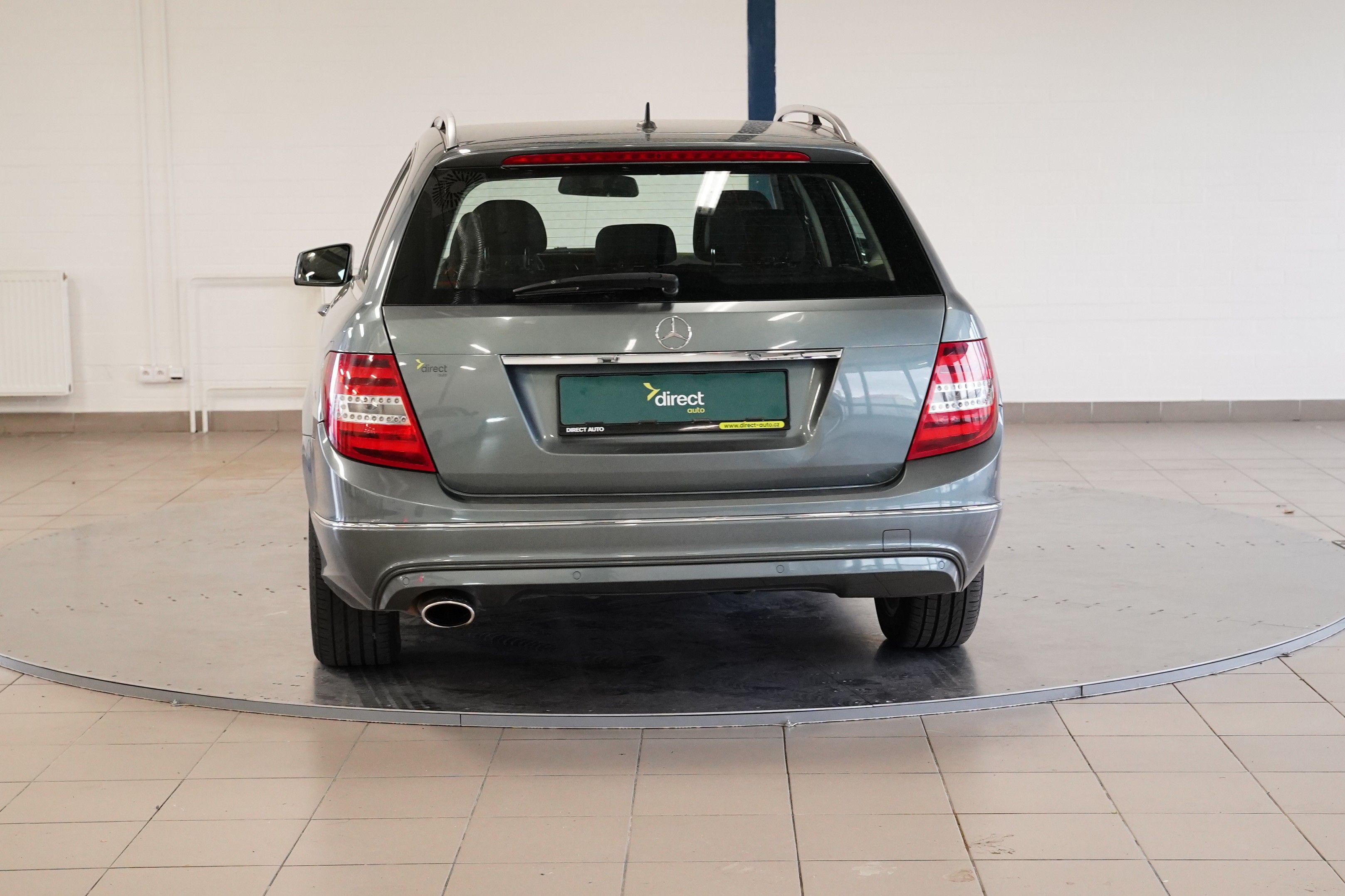 Mercedes-Benz Třídy C, 220 CDI-T 125 kW Elegance - fotka 6