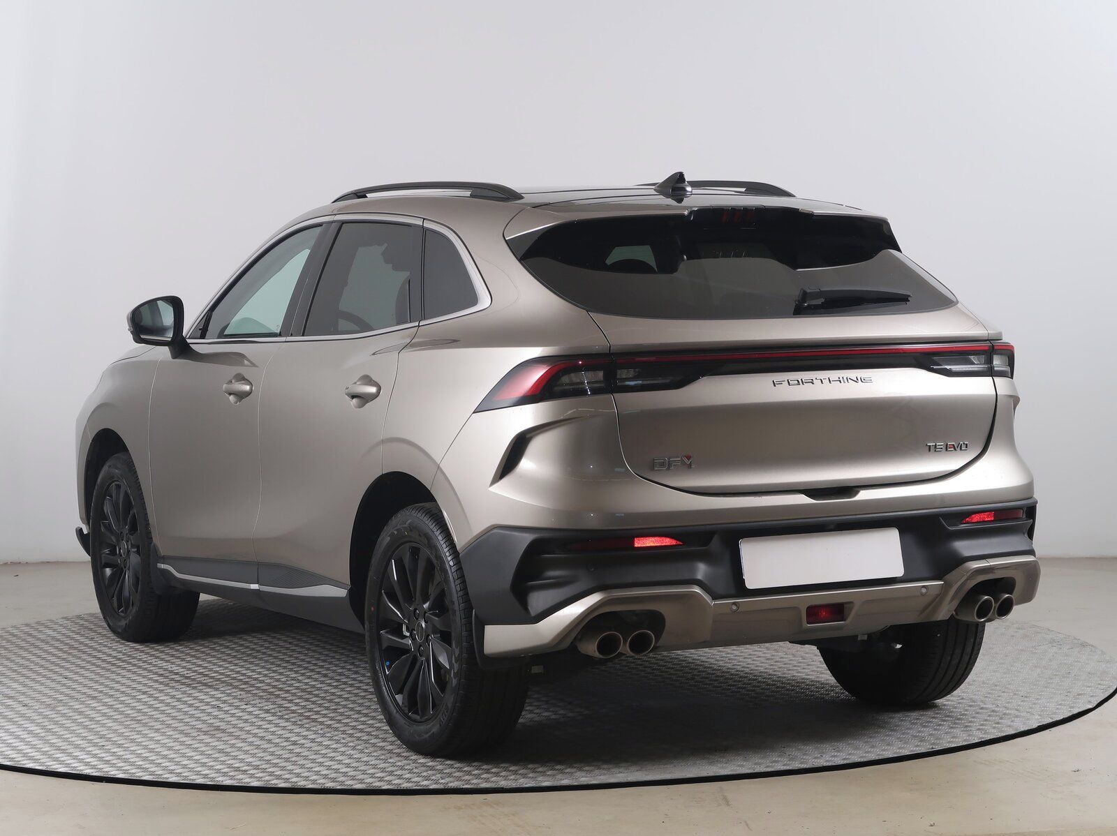 Dongfeng T5 EVO, 1.5 Turbo, Záruka, Automat - fotka 4