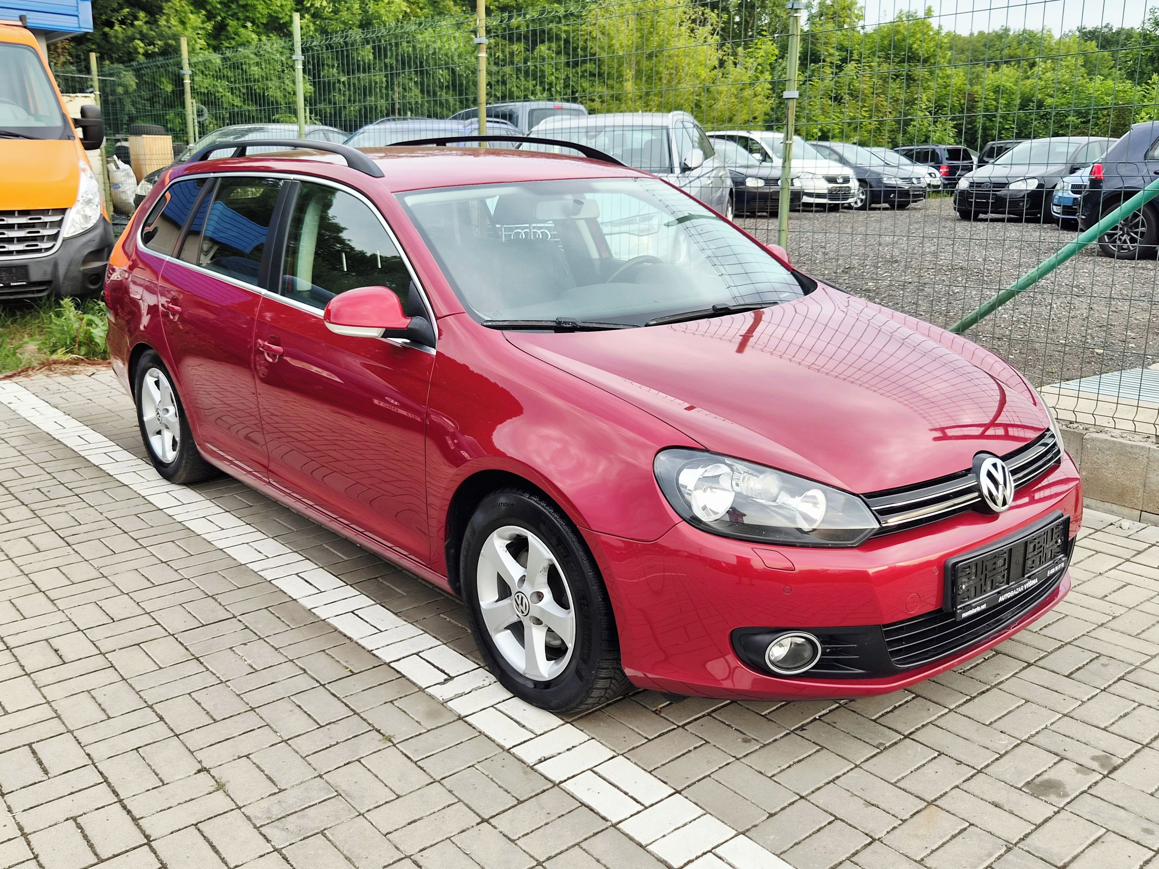Volkswagen Golf, 1.2 TSI - TOP STAV