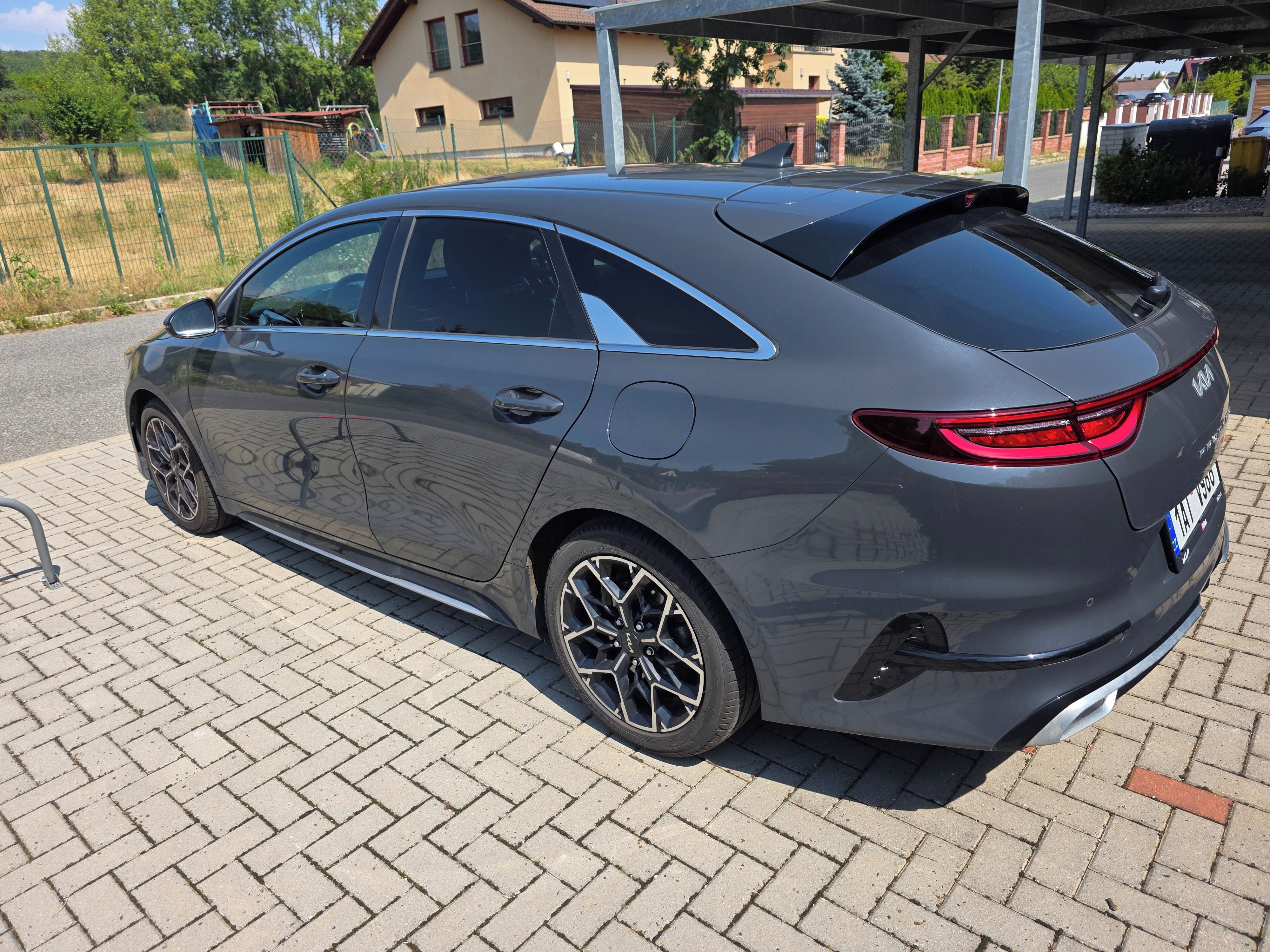 Kia ProCeed, GT-Line Plus 2025 - fotka 4