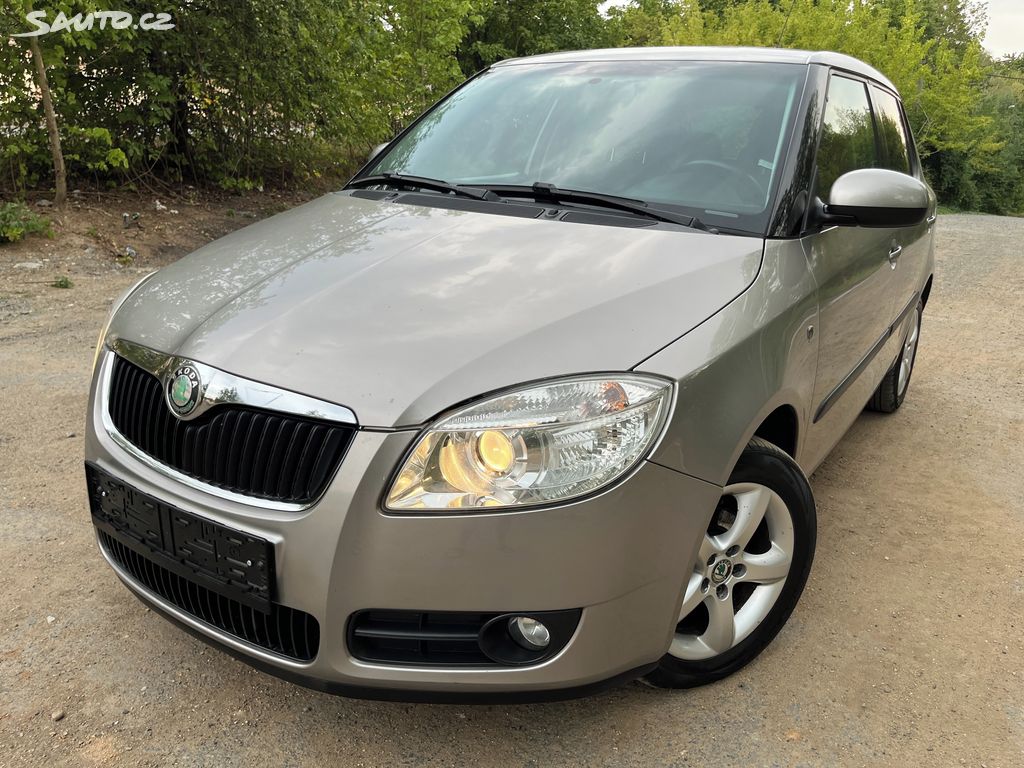 Škoda Fabia, 1.6i 77kw sport webasto alu
