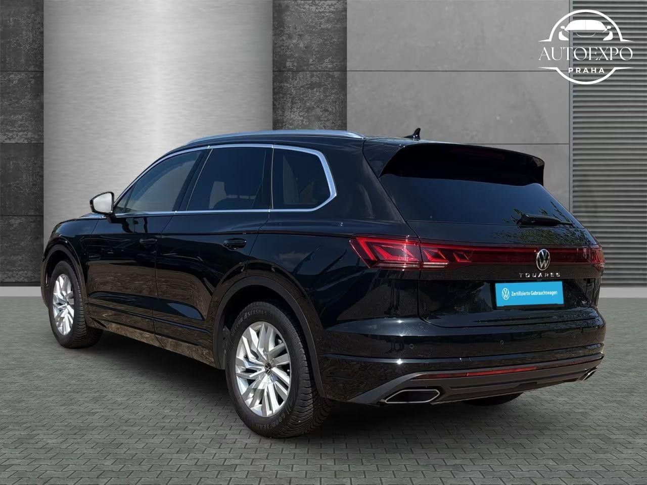 Volkswagen Touareg, 3.0 TDI 4Motion Elegance - fotka 4