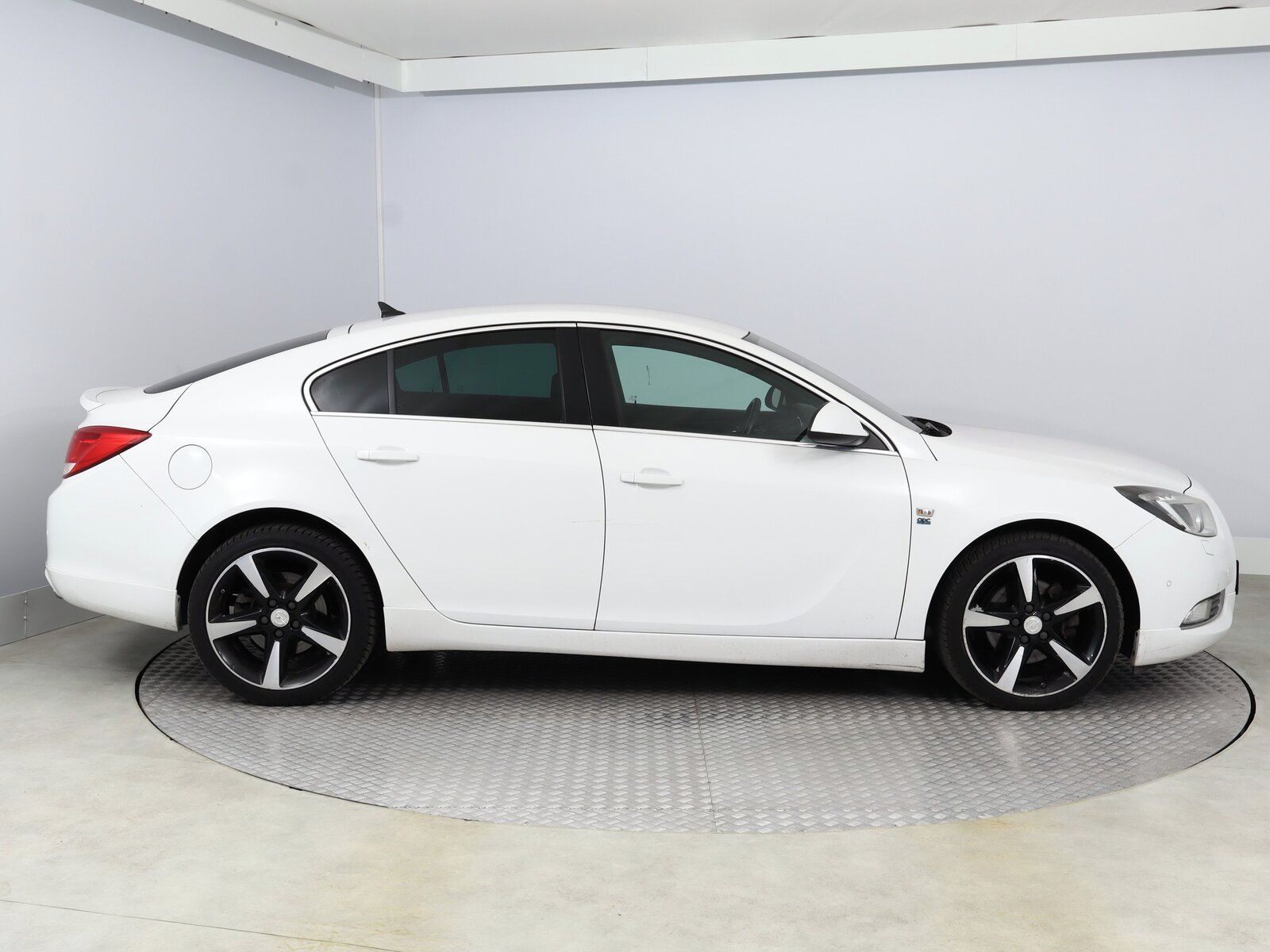 Opel Insignia, 2.0 Turbo, OPC Line, 4X4 - fotka 6