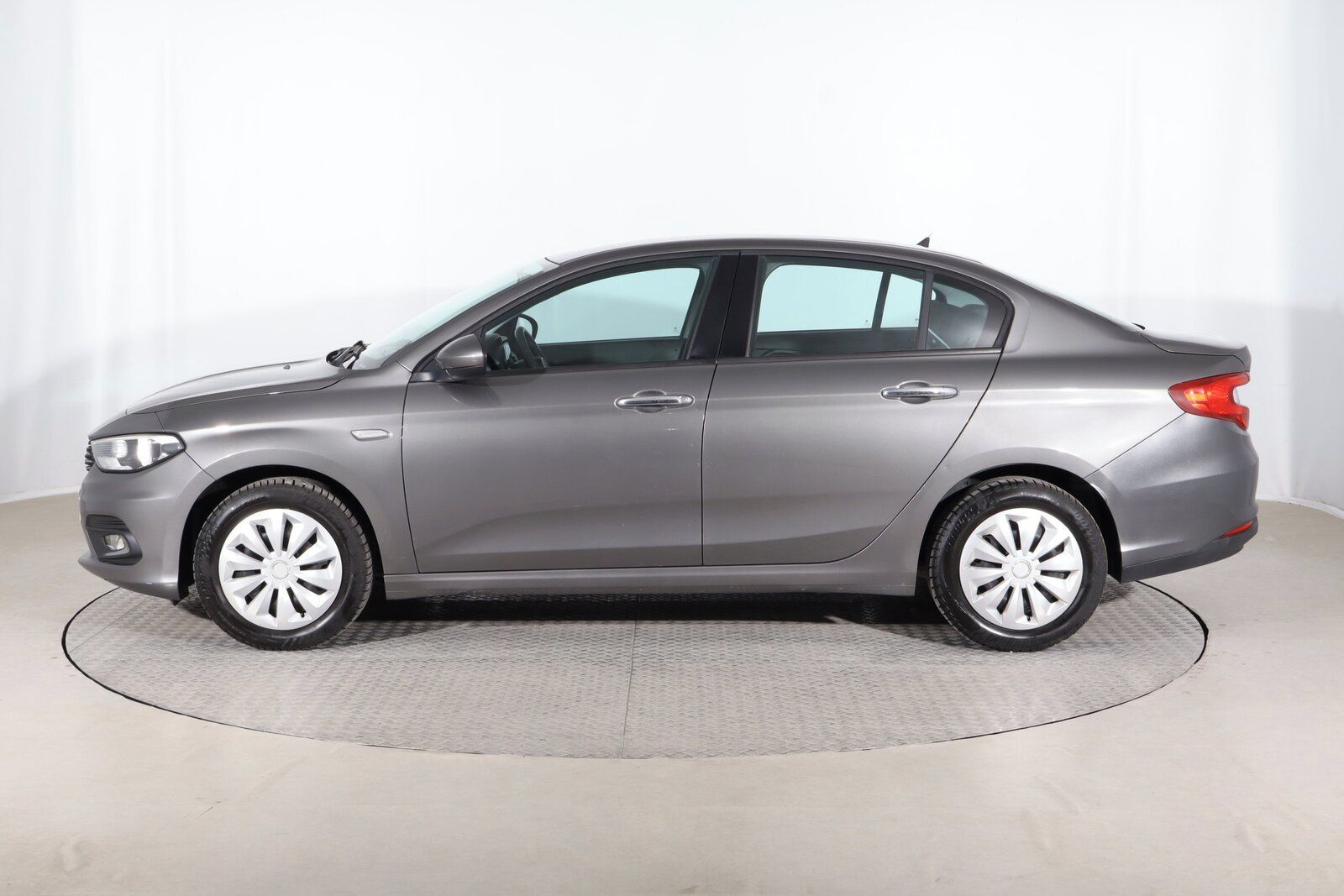 Fiat Tipo, 1.4 16V, Serv.kniha - fotka 3