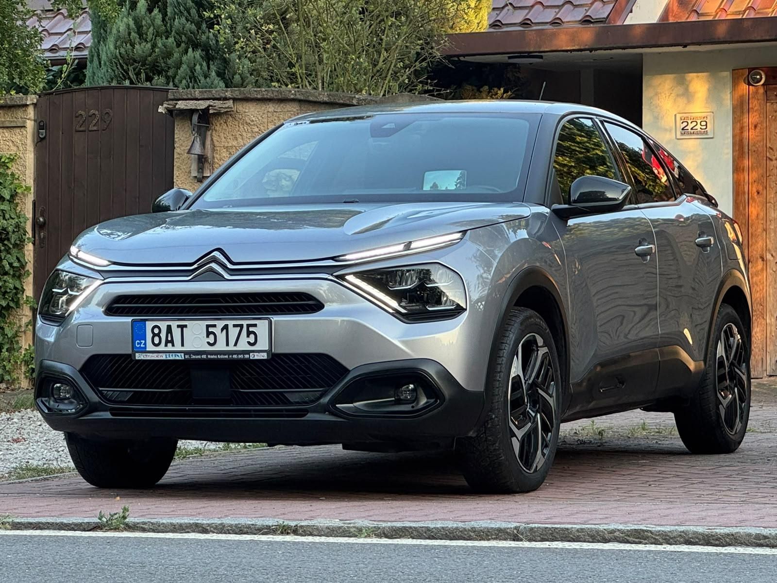 Citroën C4, 1.2i 130 S&s 1.MAJITEL ČR DPH - fotka 3