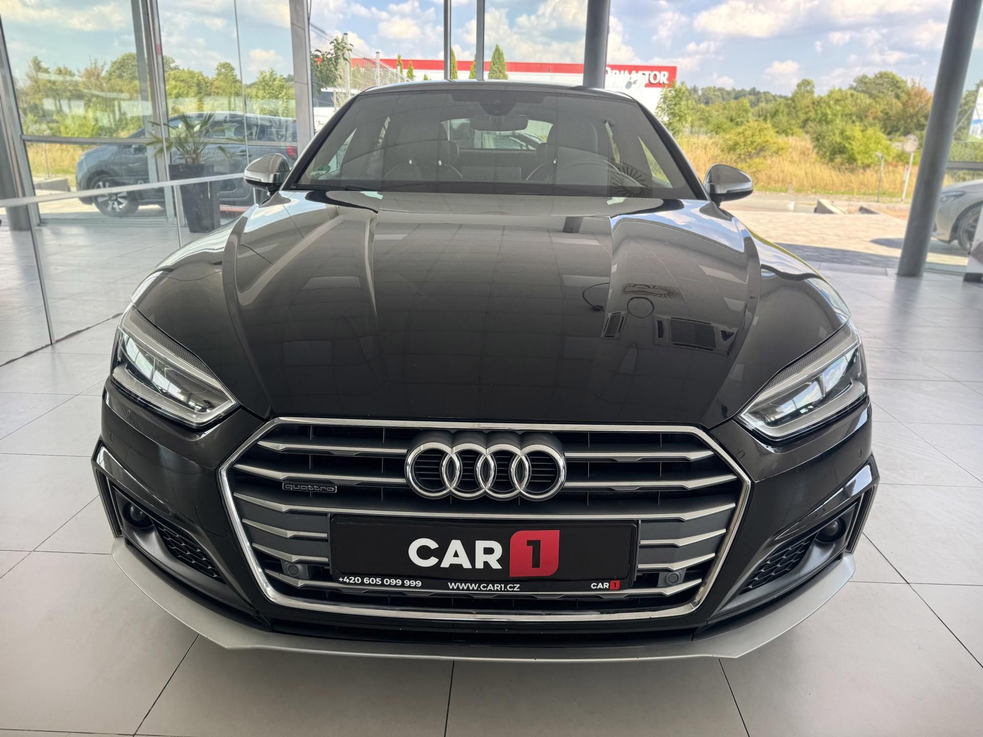 Audi A5, 3,0TDI Q*200kW*S-LINE*KeyLess - fotka 3