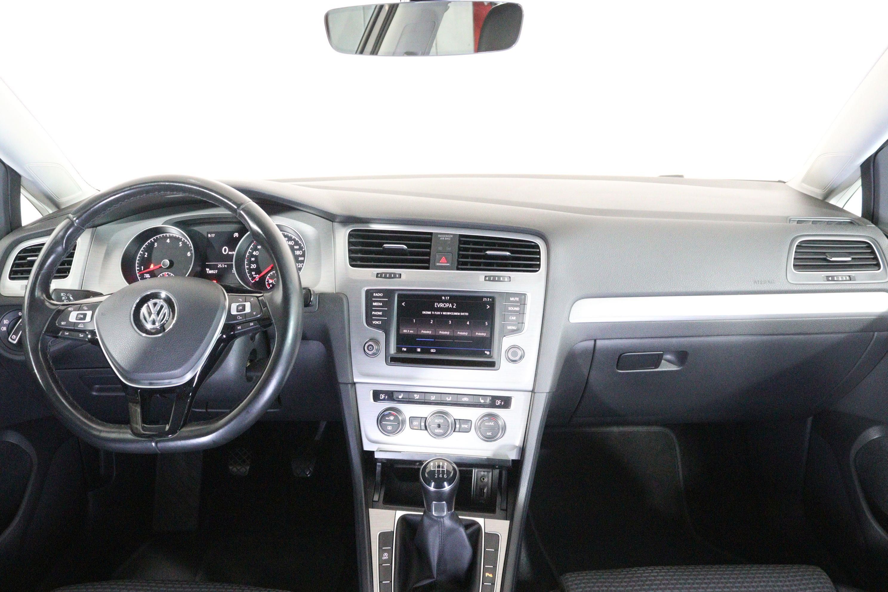 Volkswagen Golf Variant, 1,2 TSI  81 kW Maraton Edition - fotka 5