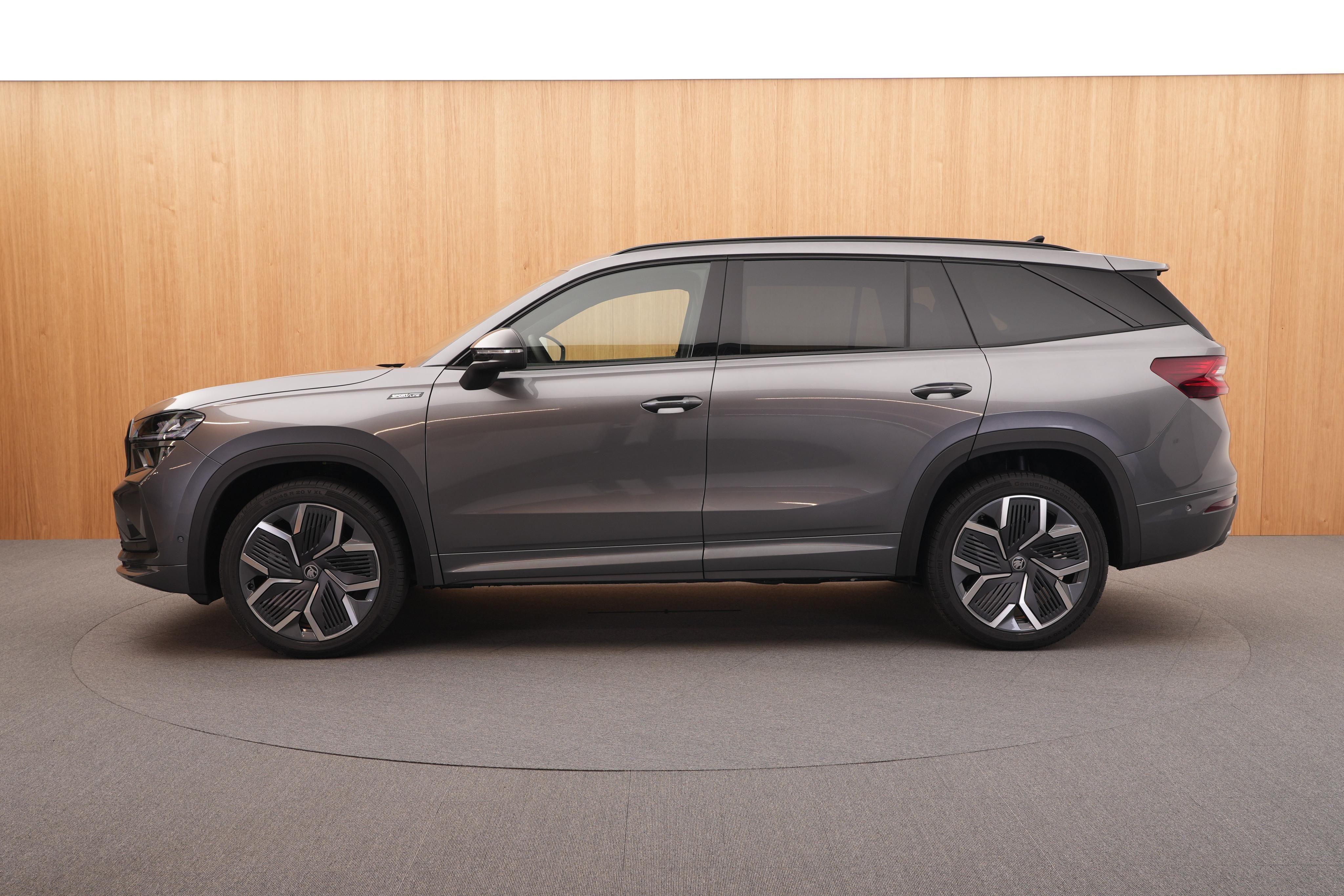 Škoda Kodiaq, Sportline 2.0 TDI 4x4 DSG - fotka 2