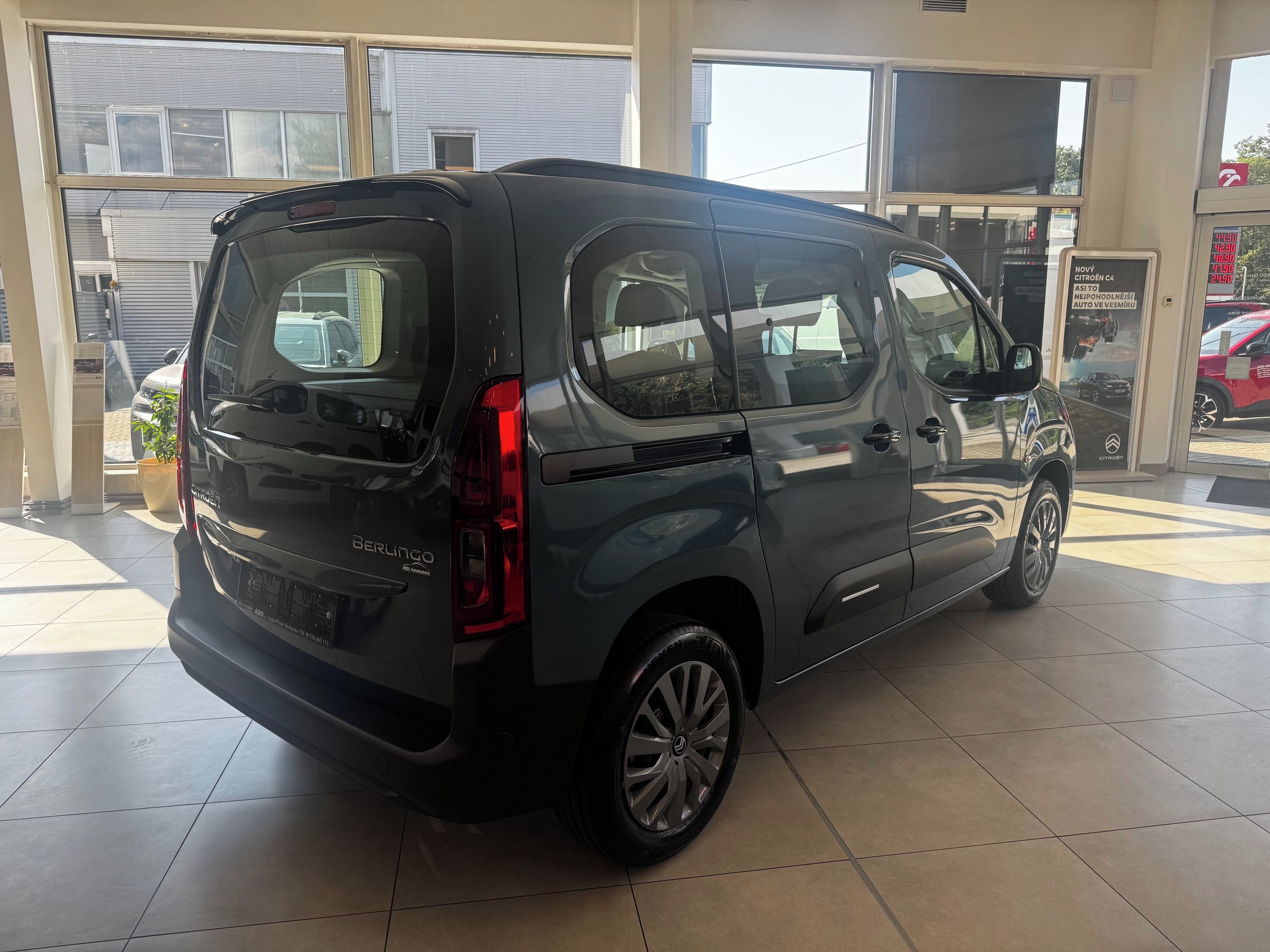 Citroën Berlingo, CITROËN BERLINGO PLUS Diesel 1 - fotka 4