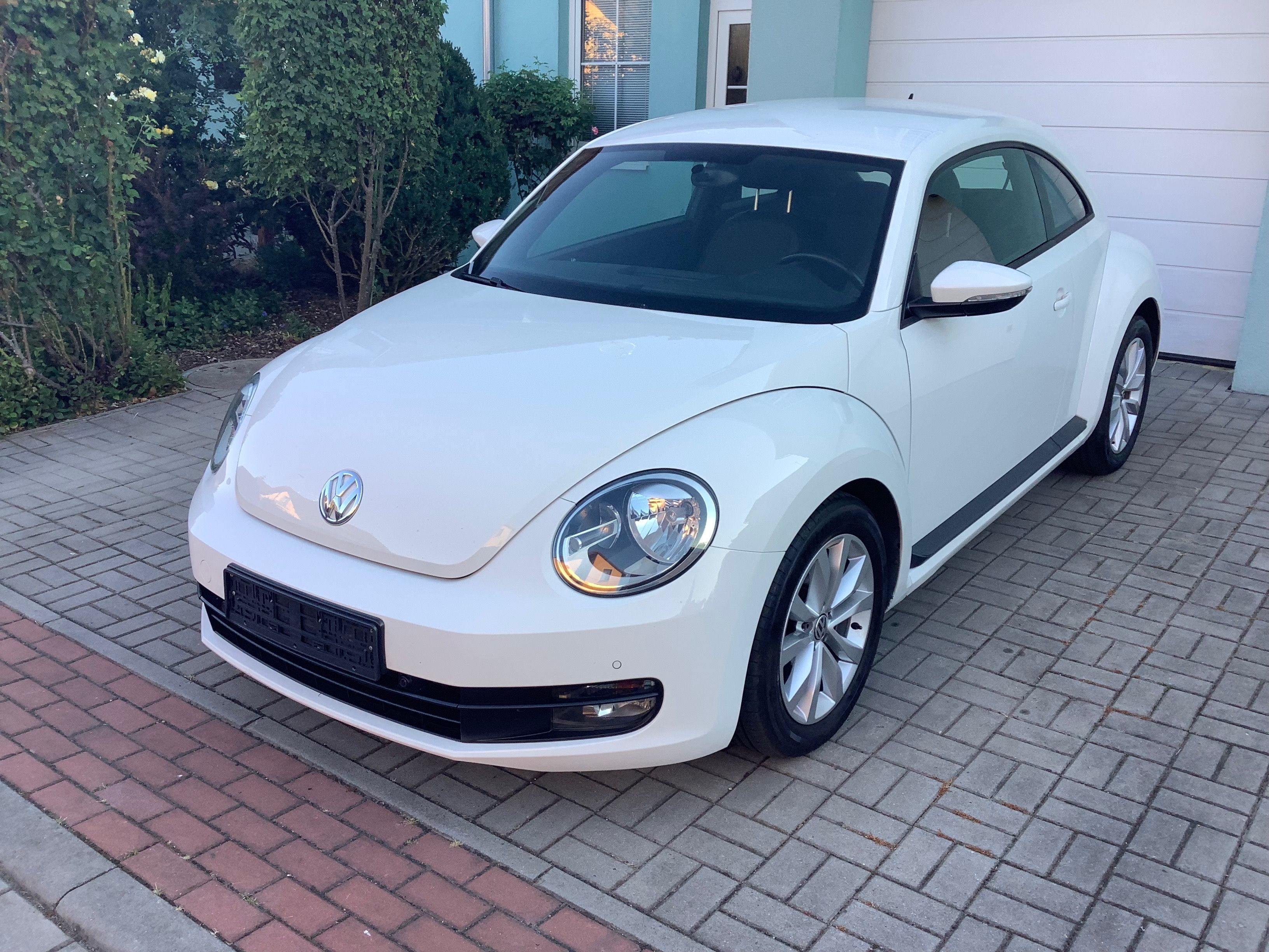 Volkswagen Beetle, VW Beetle 1.2TSi/77kW Design - fotka 2