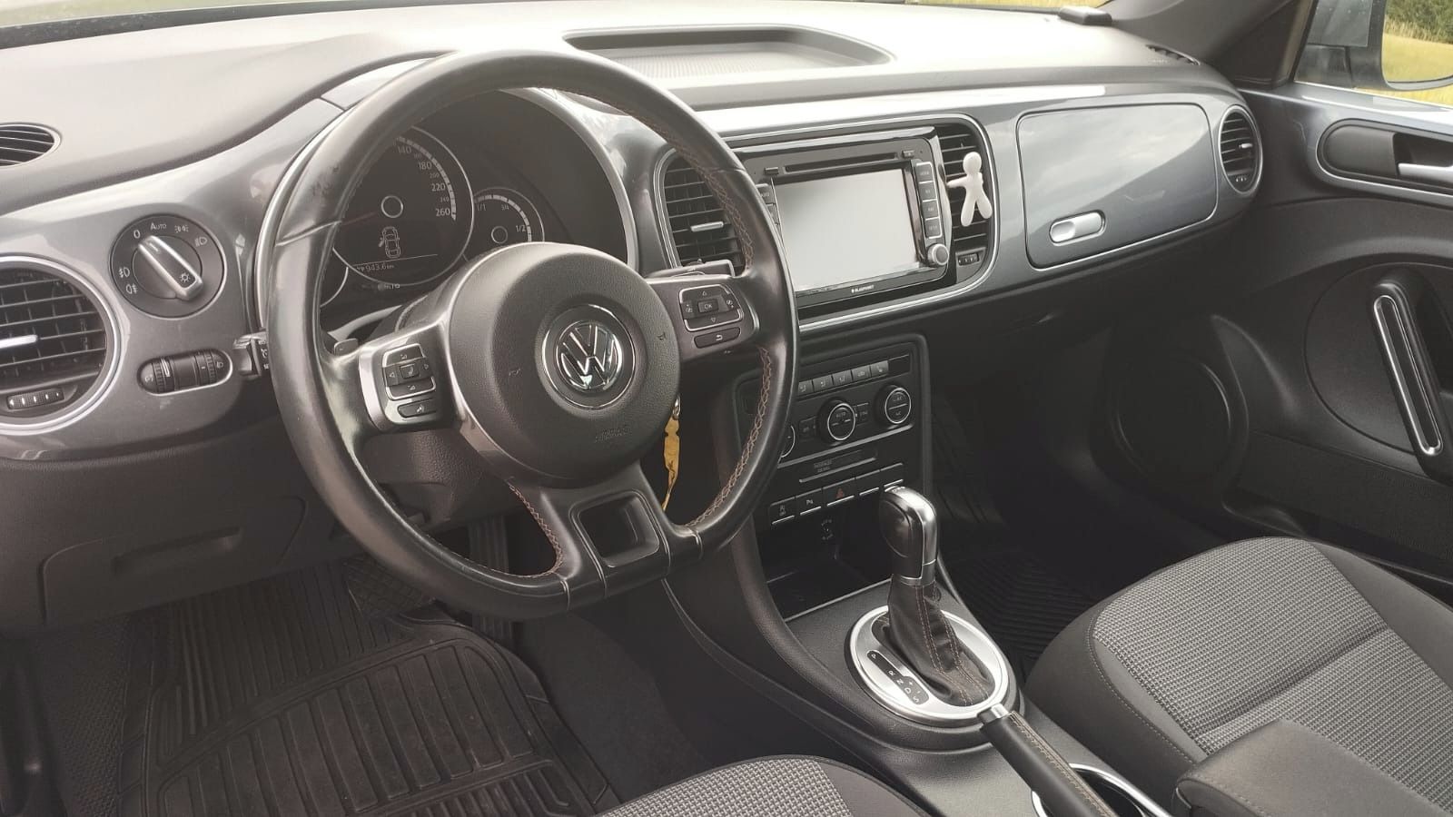 Volkswagen New Beetle, 1.6. TDI servisovano - fotka 3