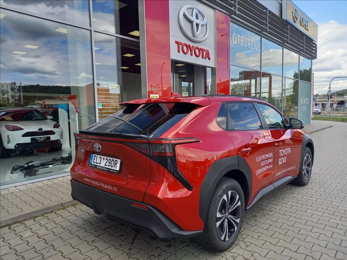Toyota bZ4X, Prestige - fotka 4
