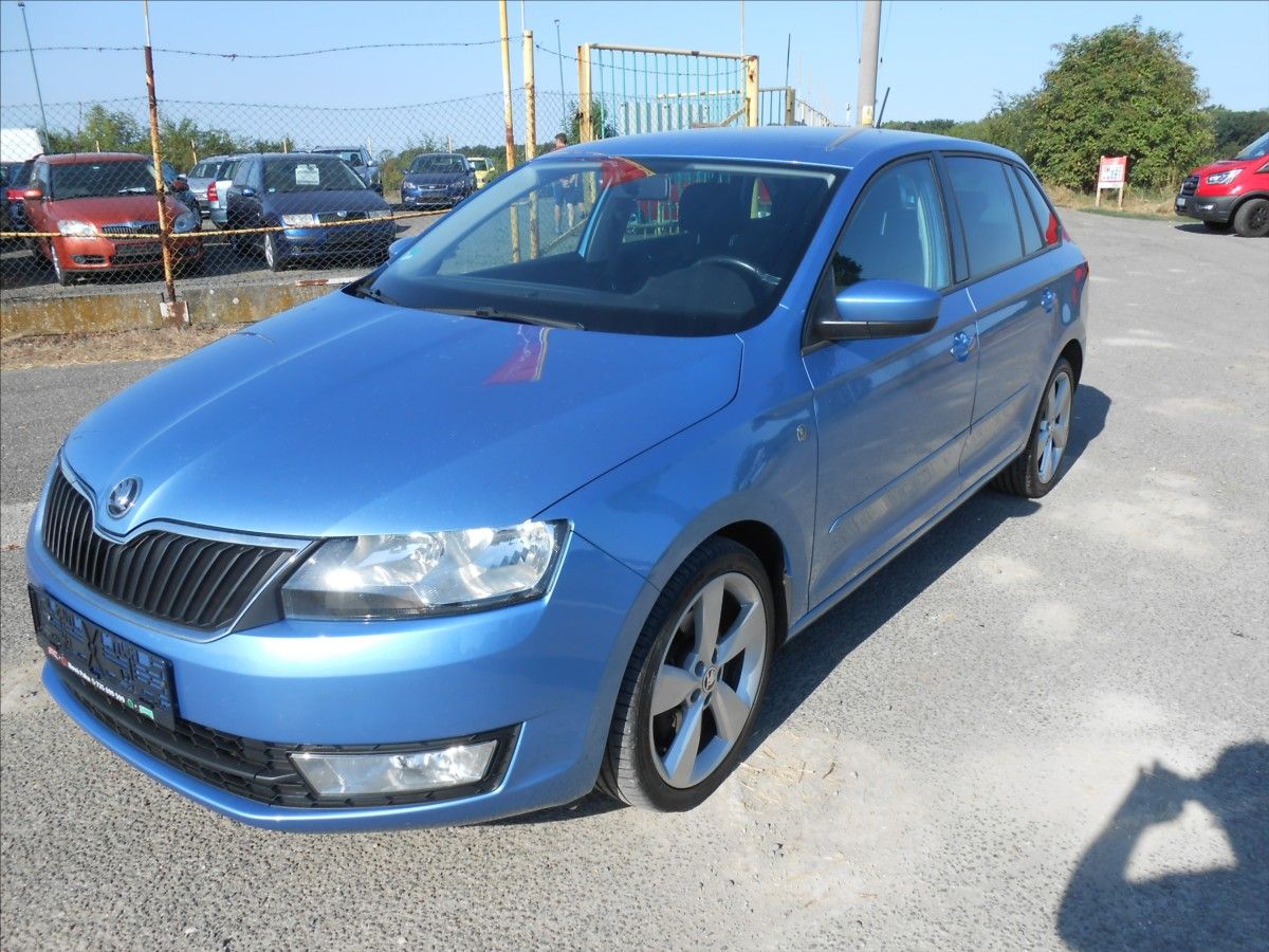 Škoda Rapid, 1,2 77 kW SPACEBACK Serviska - fotka 2
