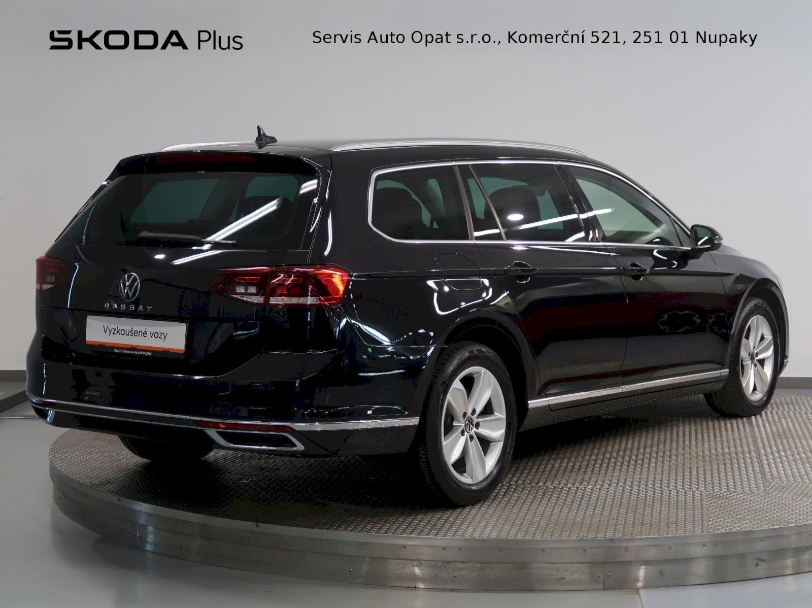 Volkswagen Passat, ELEGANCE 2.0TDI 110kW DSG - fotka 2