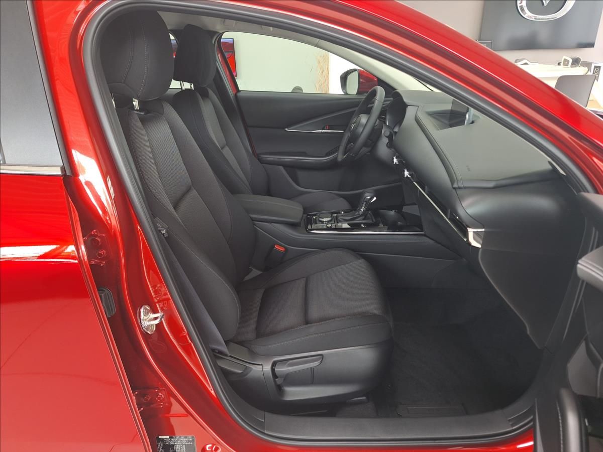 Mazda CX-30, 2.5 G 140k 6AT FWD Exclusive-L - fotka 6